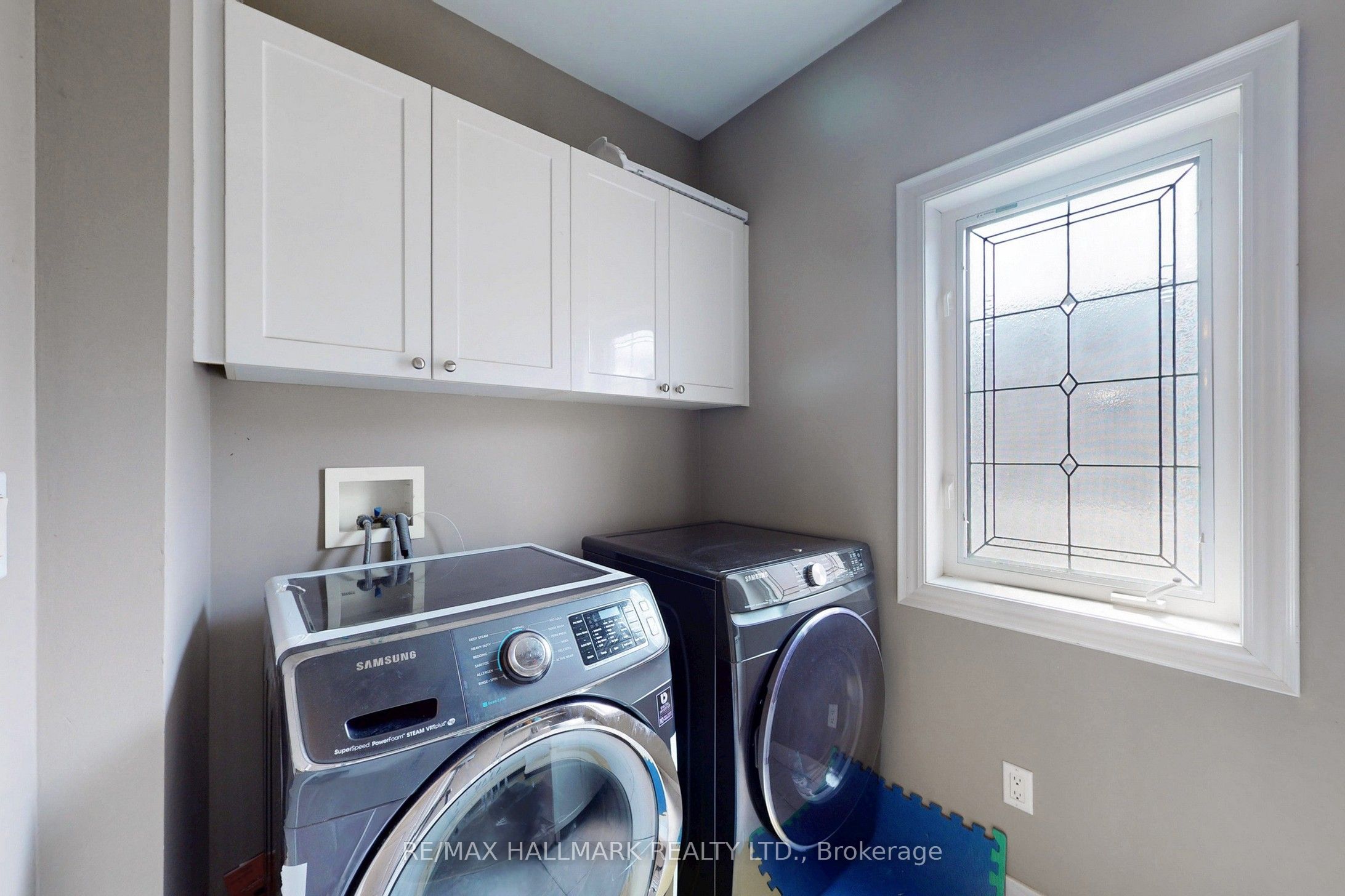 420 Paradelle Drive Property Photo 28