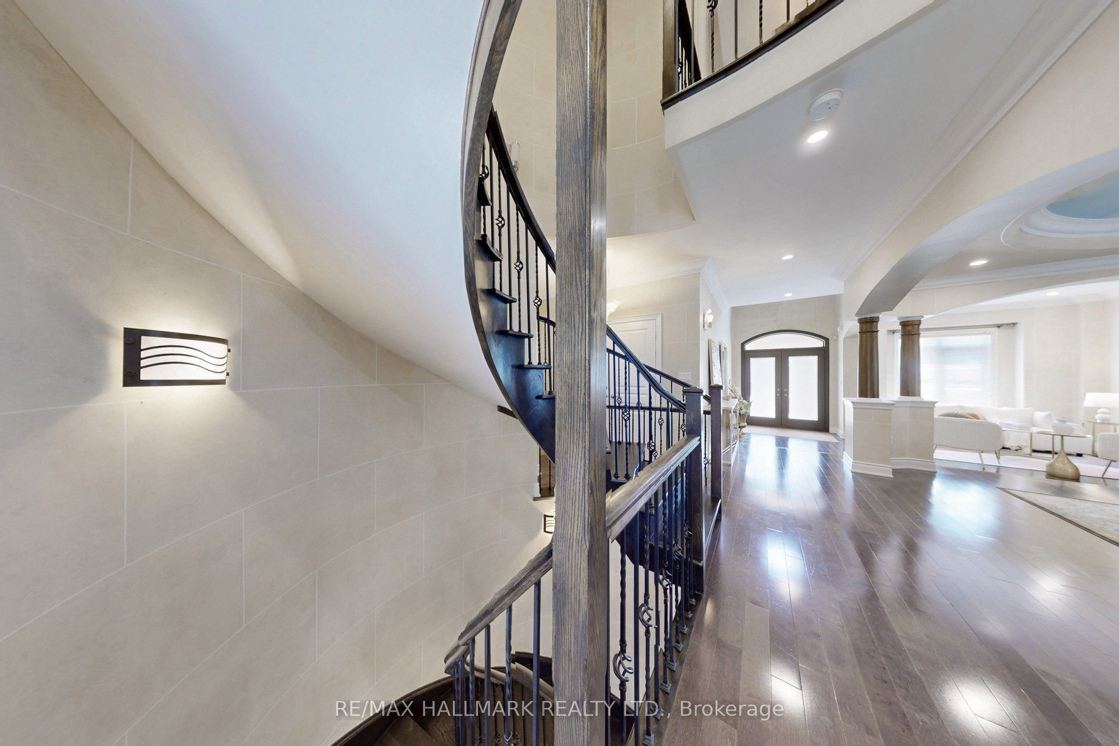 420 Paradelle Drive Property Photo 34