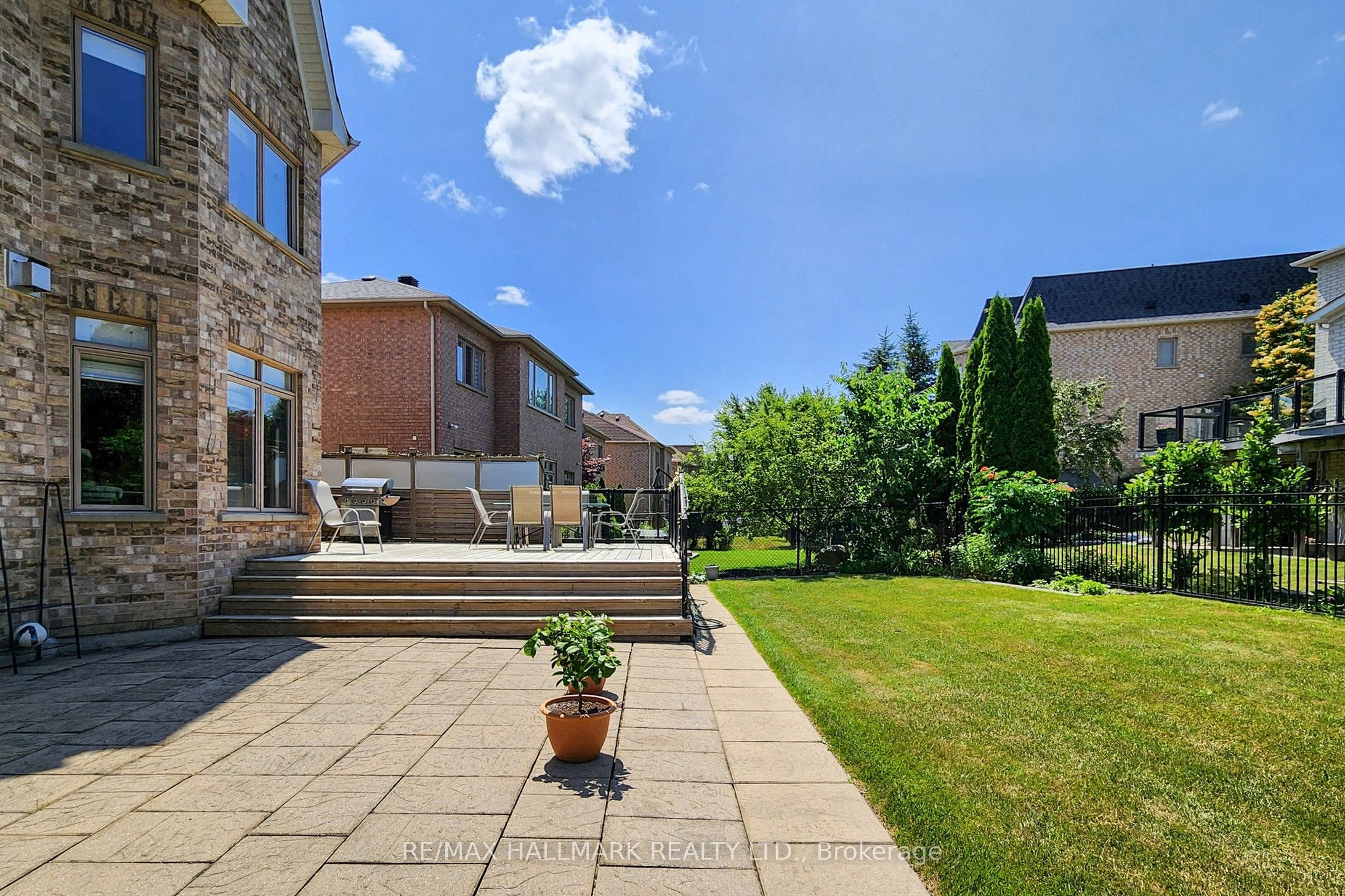 420 Paradelle Drive Property Photo 37