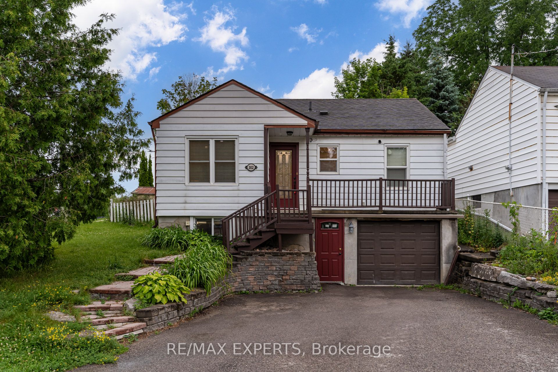302 Avenue Road Picture