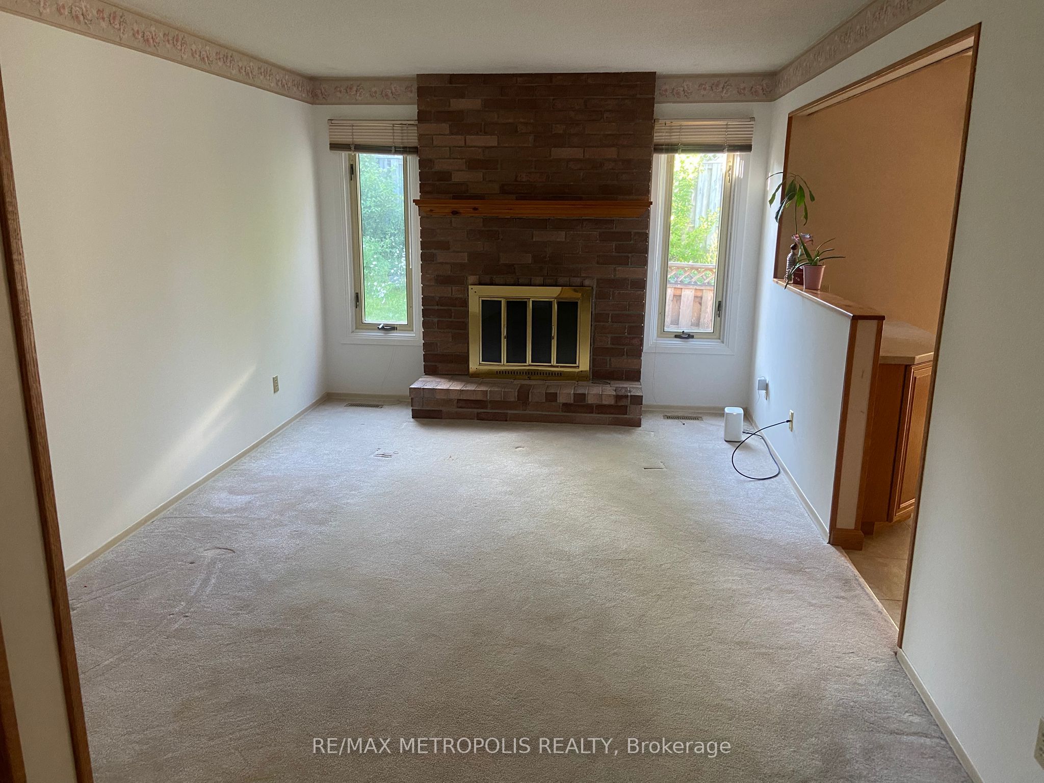 463 Bristol Road Property Photo 2