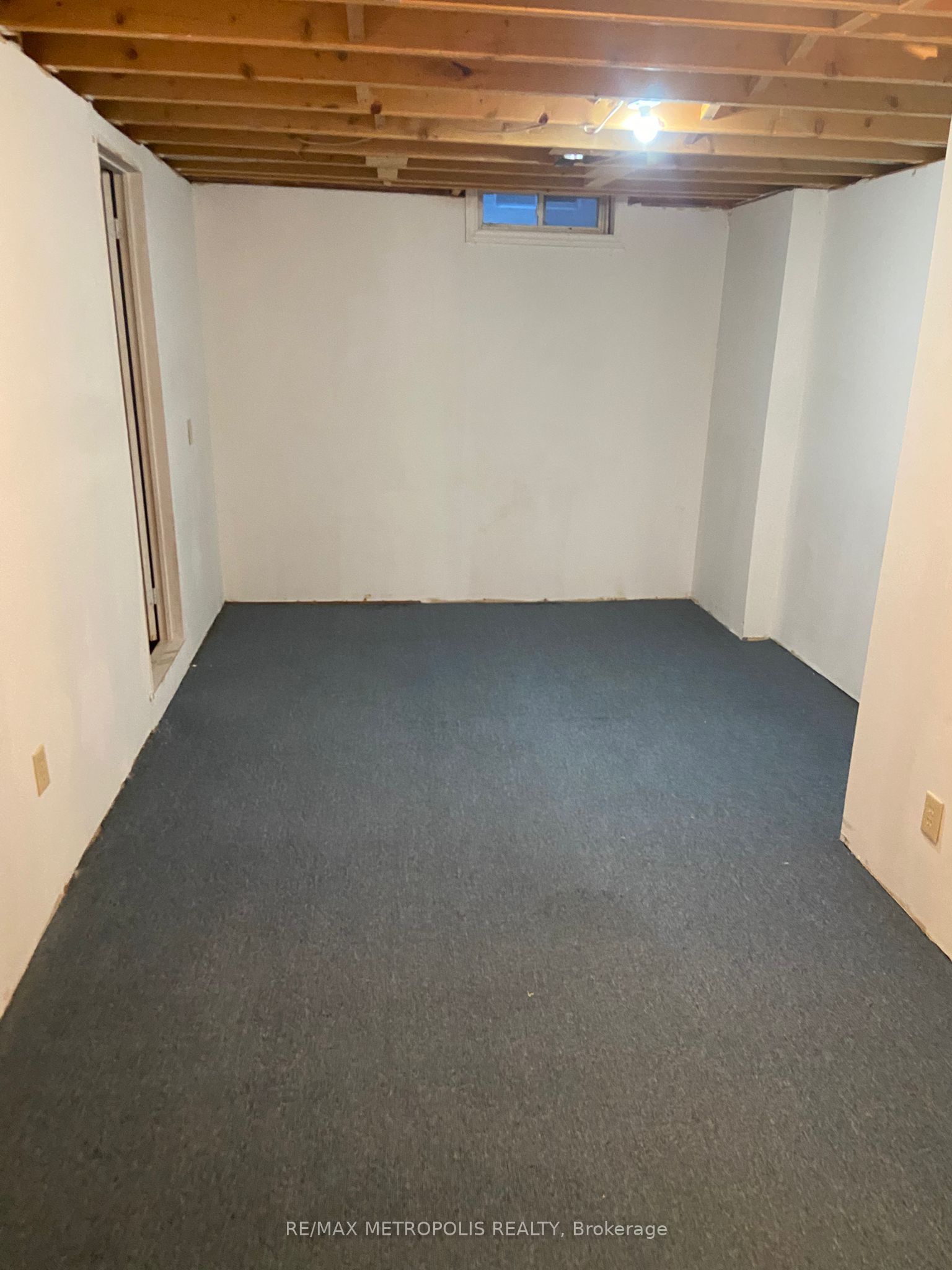 463 Bristol Road Property Photo 11