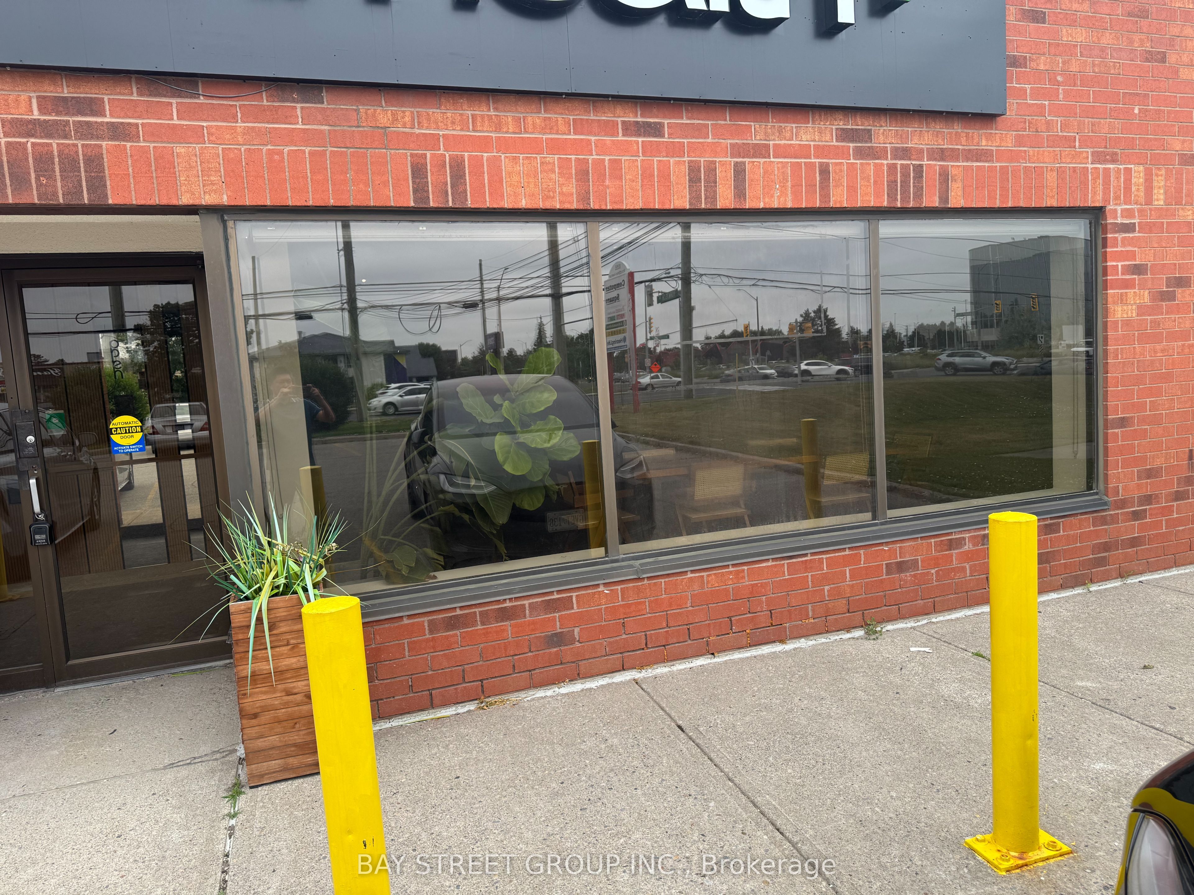 8365 Woodbine Avenue 101a Property Photo 1