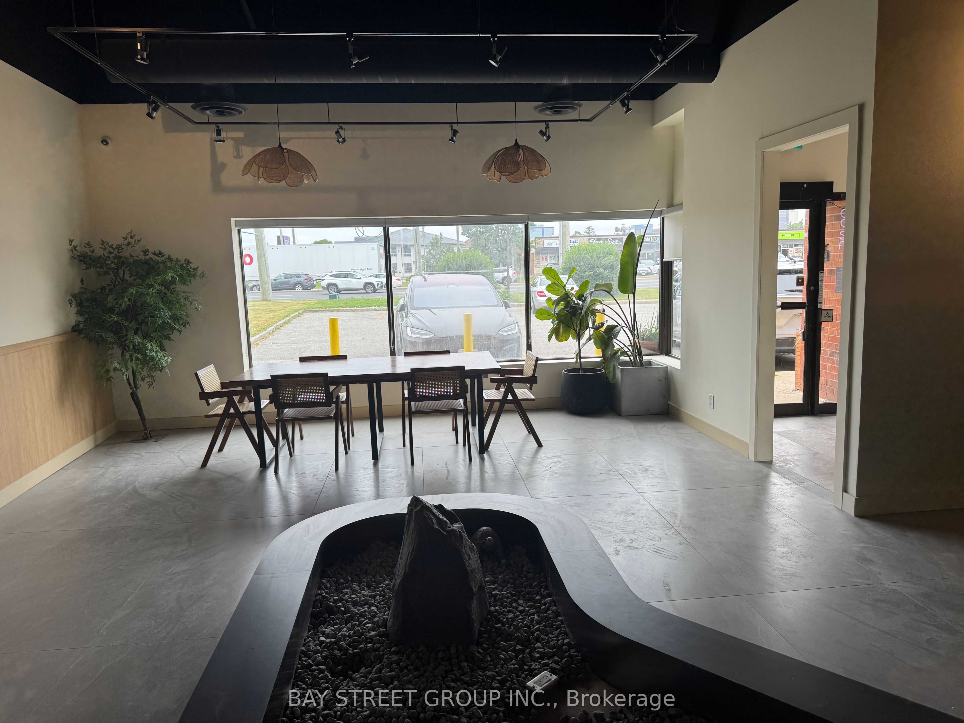 8365 Woodbine Avenue 101a Property Photo 3