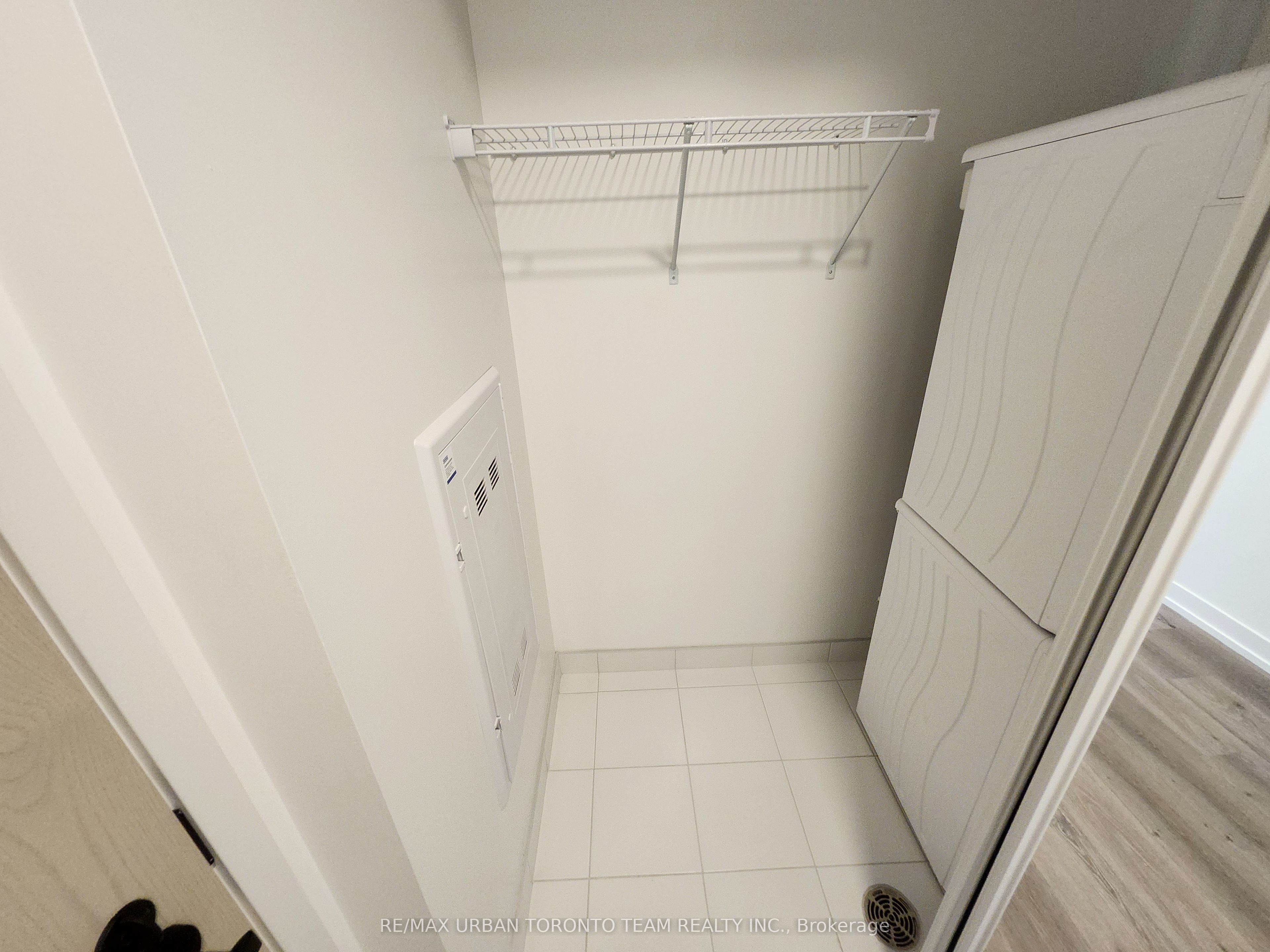 225 Commerce Street 3705 Property Photo 11