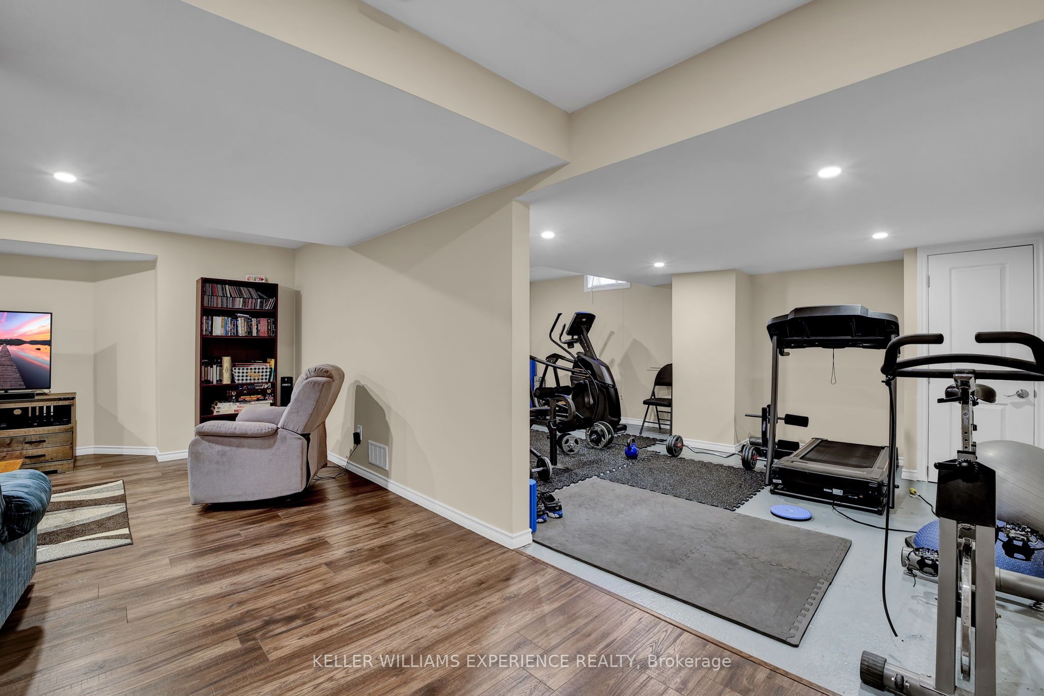 4 Gold Park Gate Property Photo 31