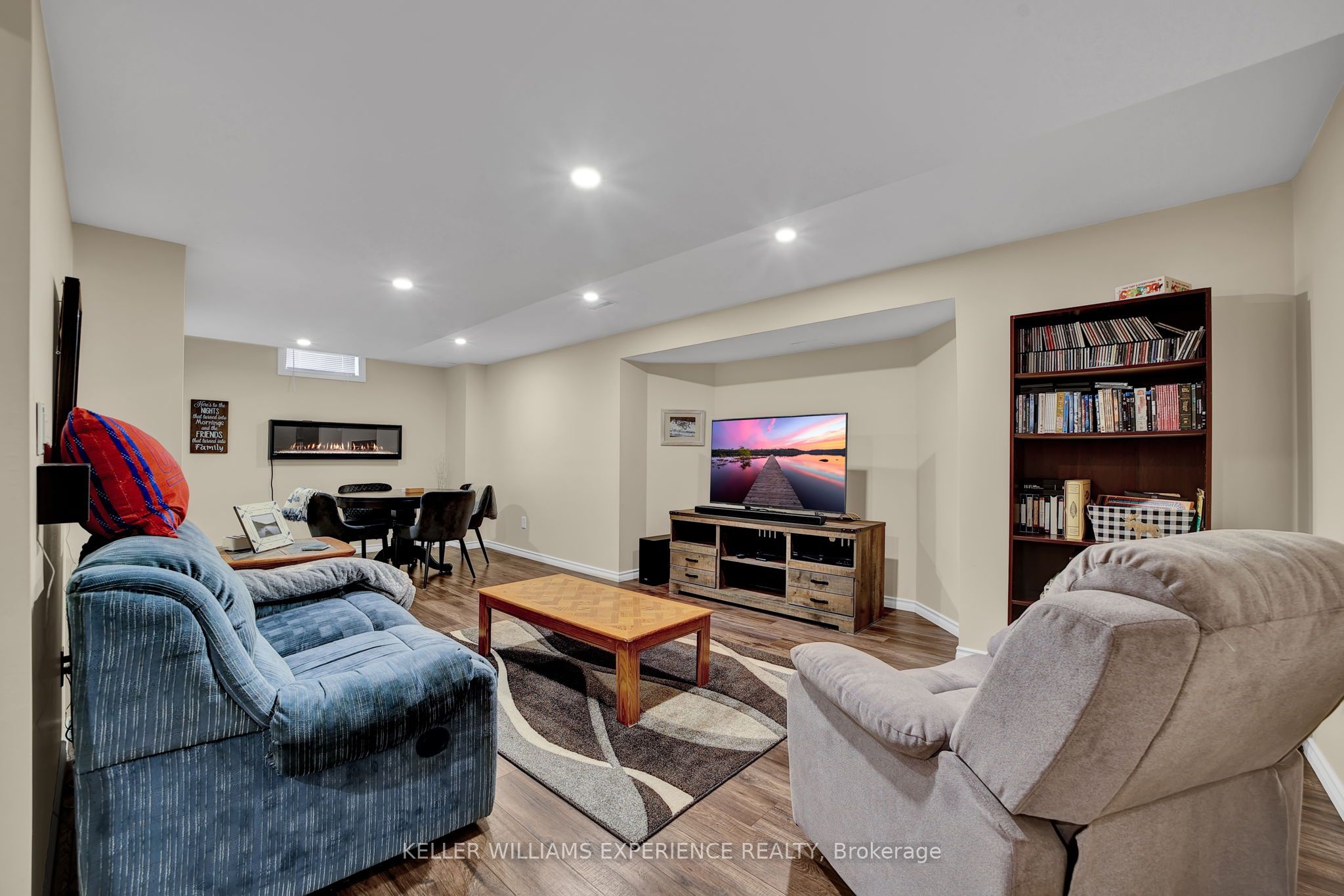 4 Gold Park Gate Property Photo 33