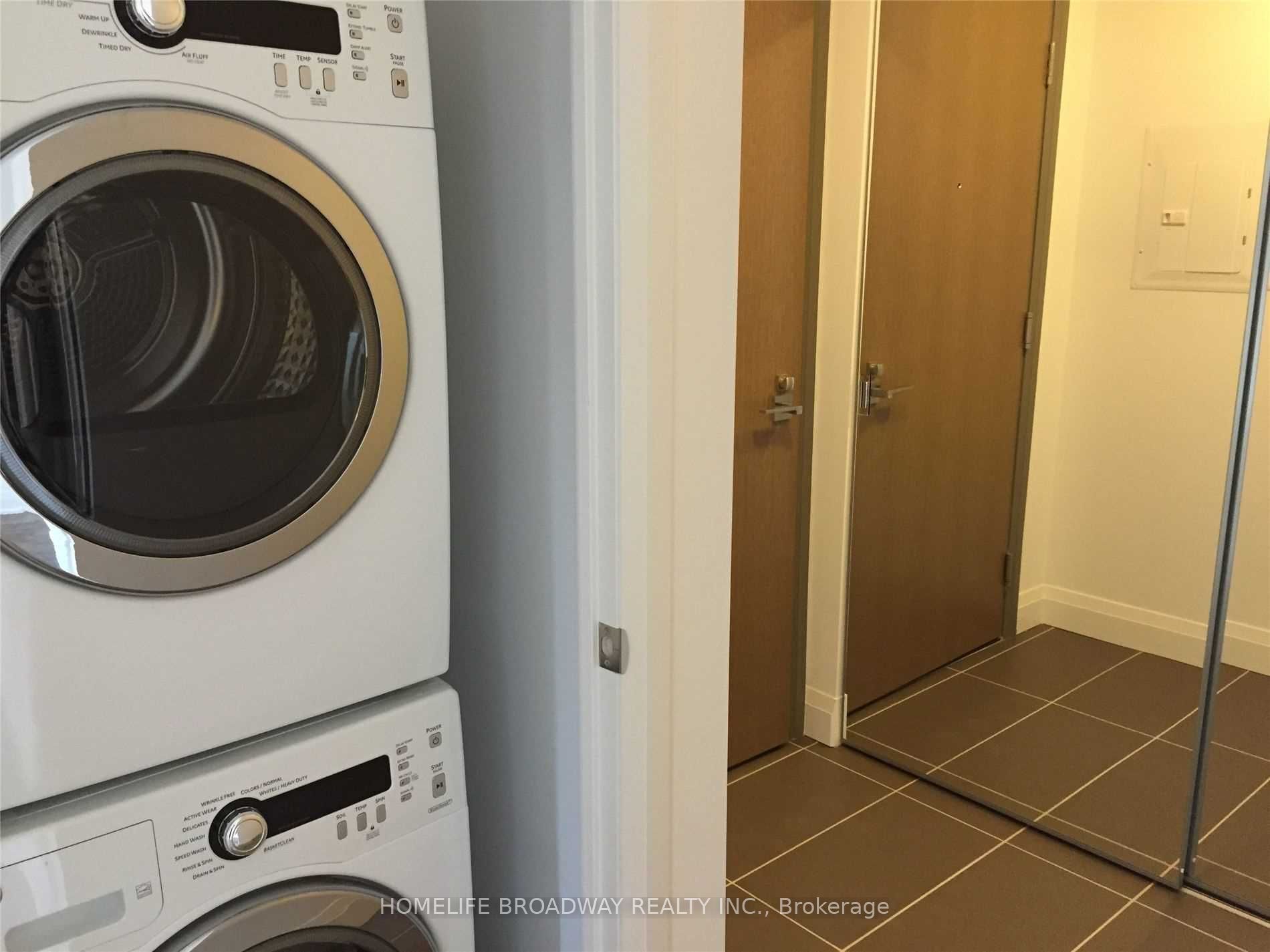 18 Uptown Drive 801 Property Photo 6