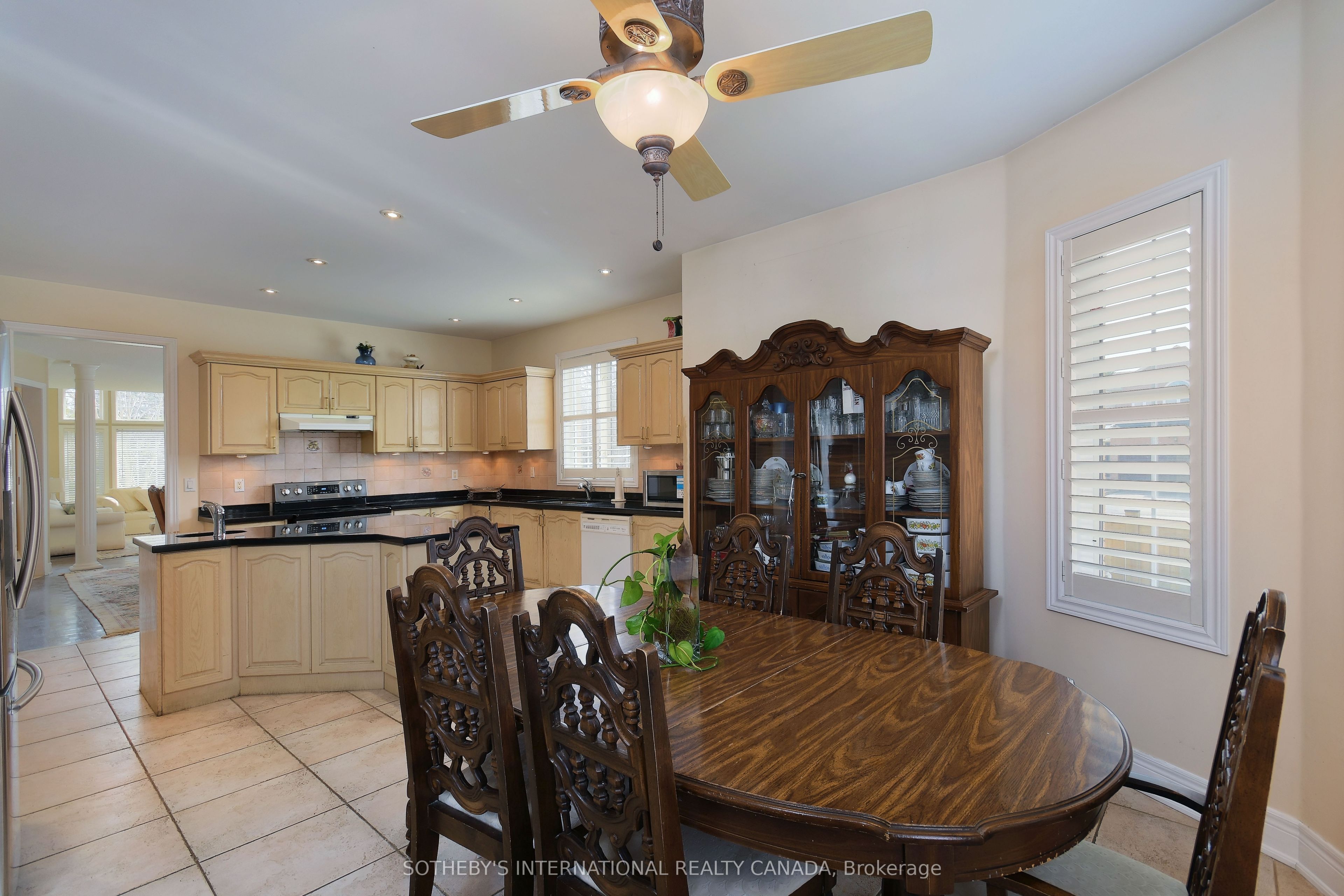 110 Velmar Drive Property Photo 18