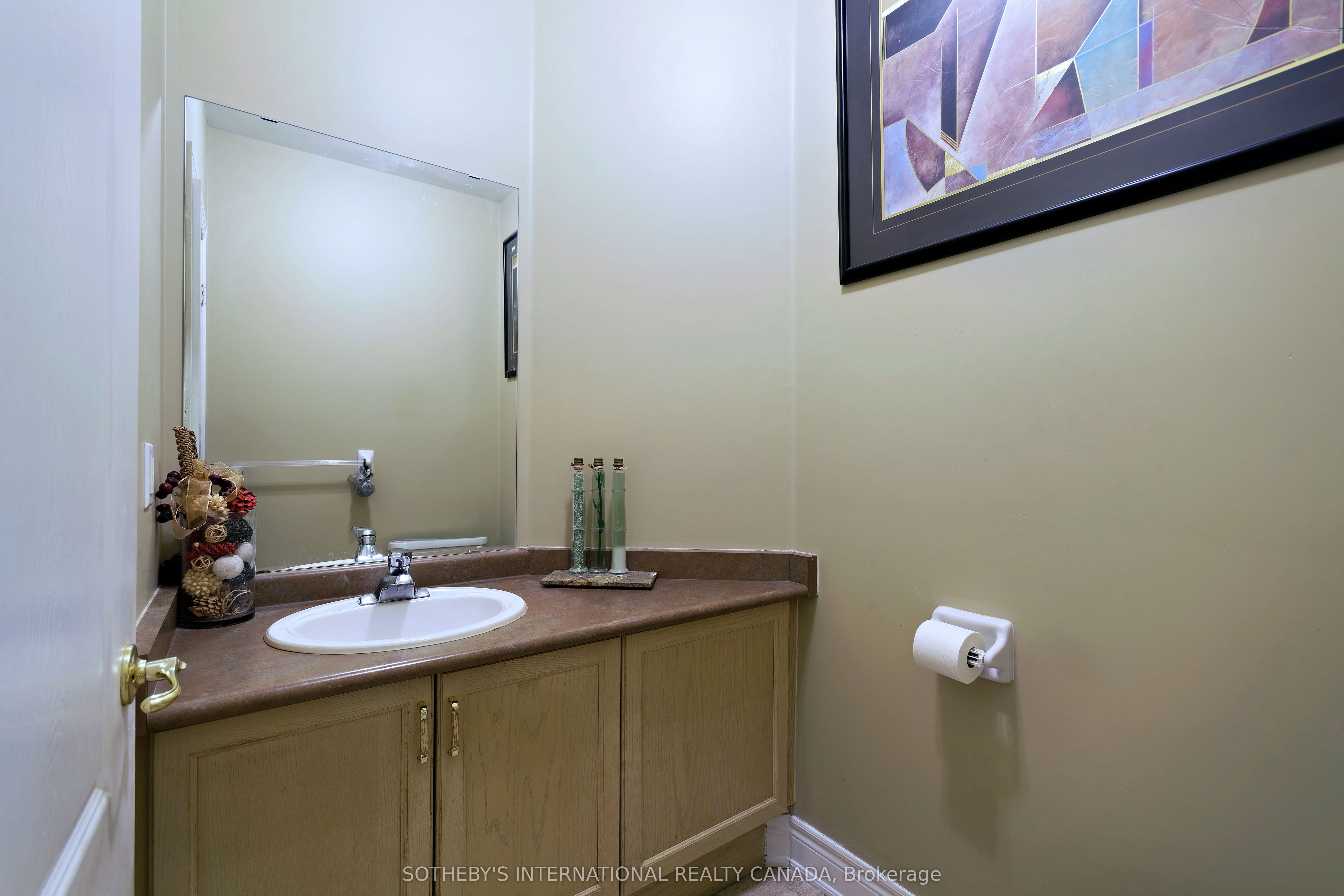 110 Velmar Drive Property Photo 24