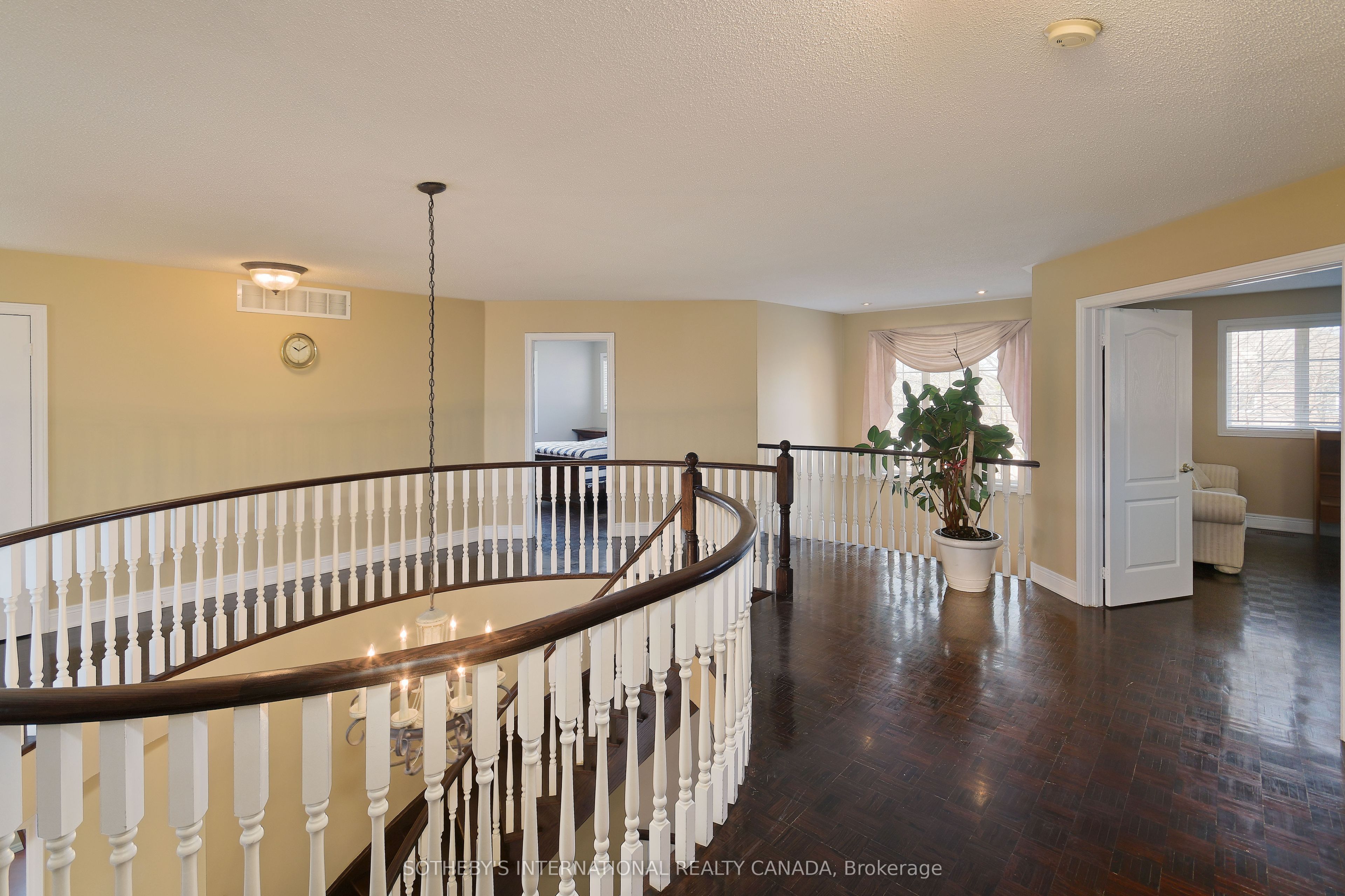 110 Velmar Drive Property Photo 26