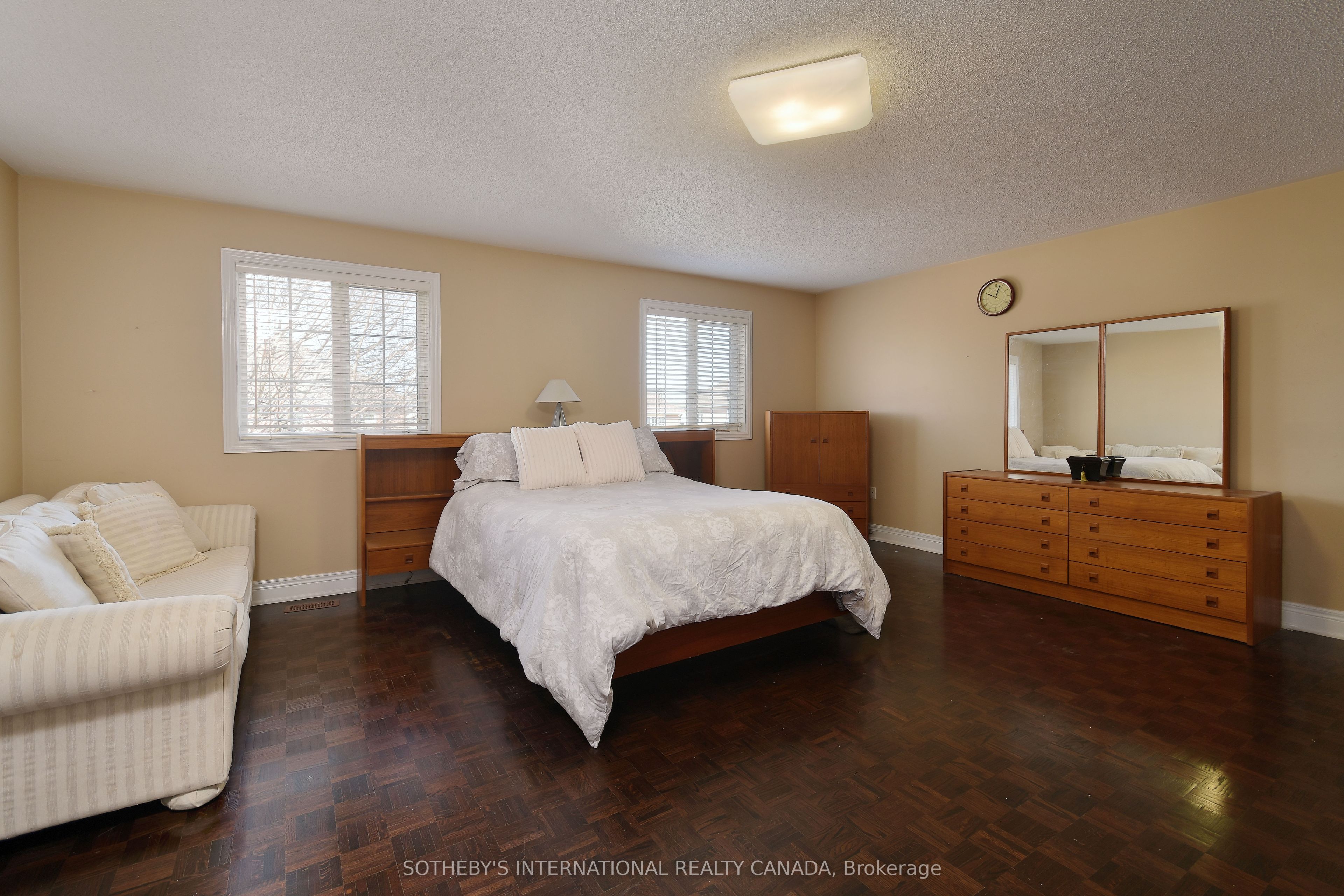 110 Velmar Drive Property Photo 27