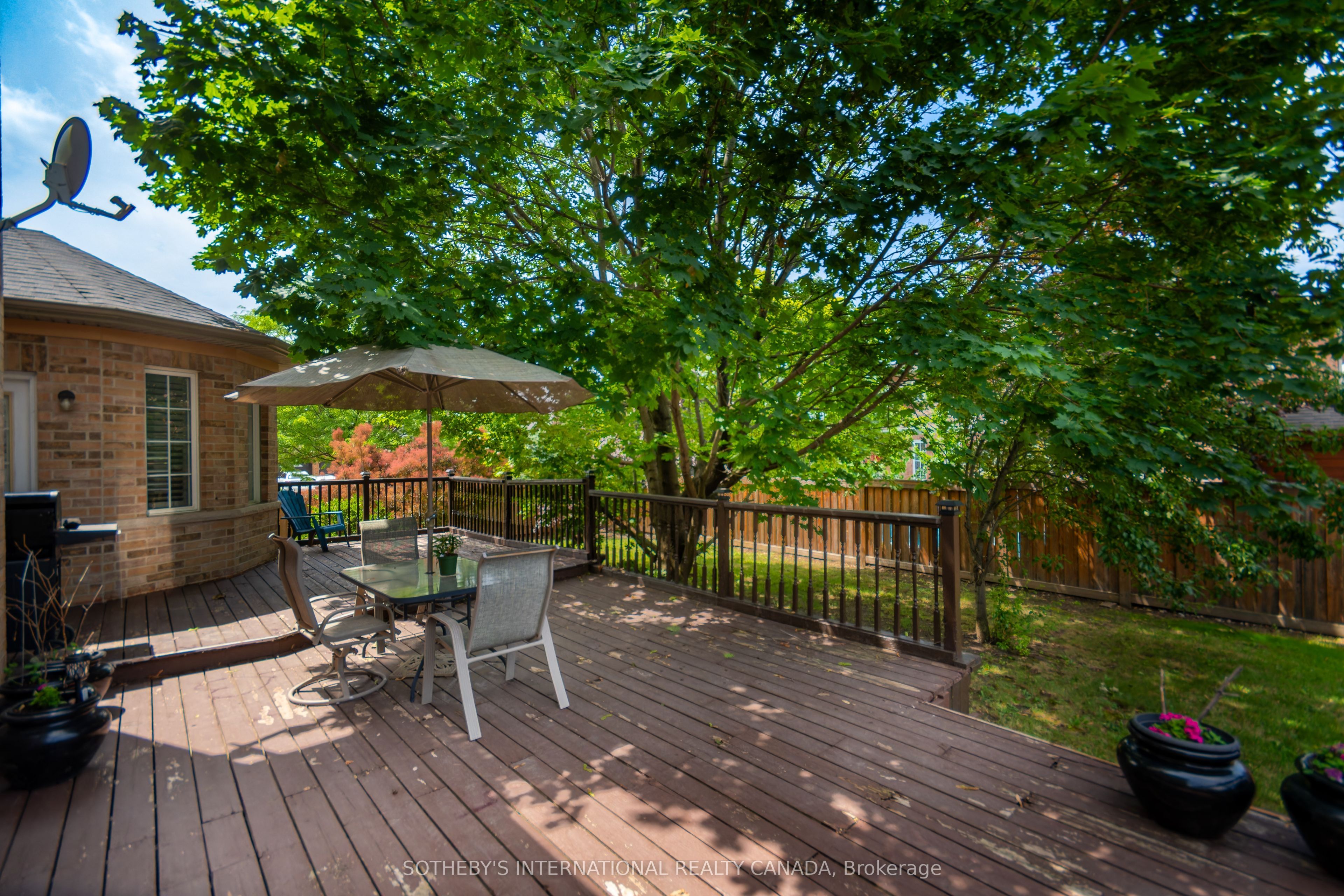 110 Velmar Drive Property Photo 48