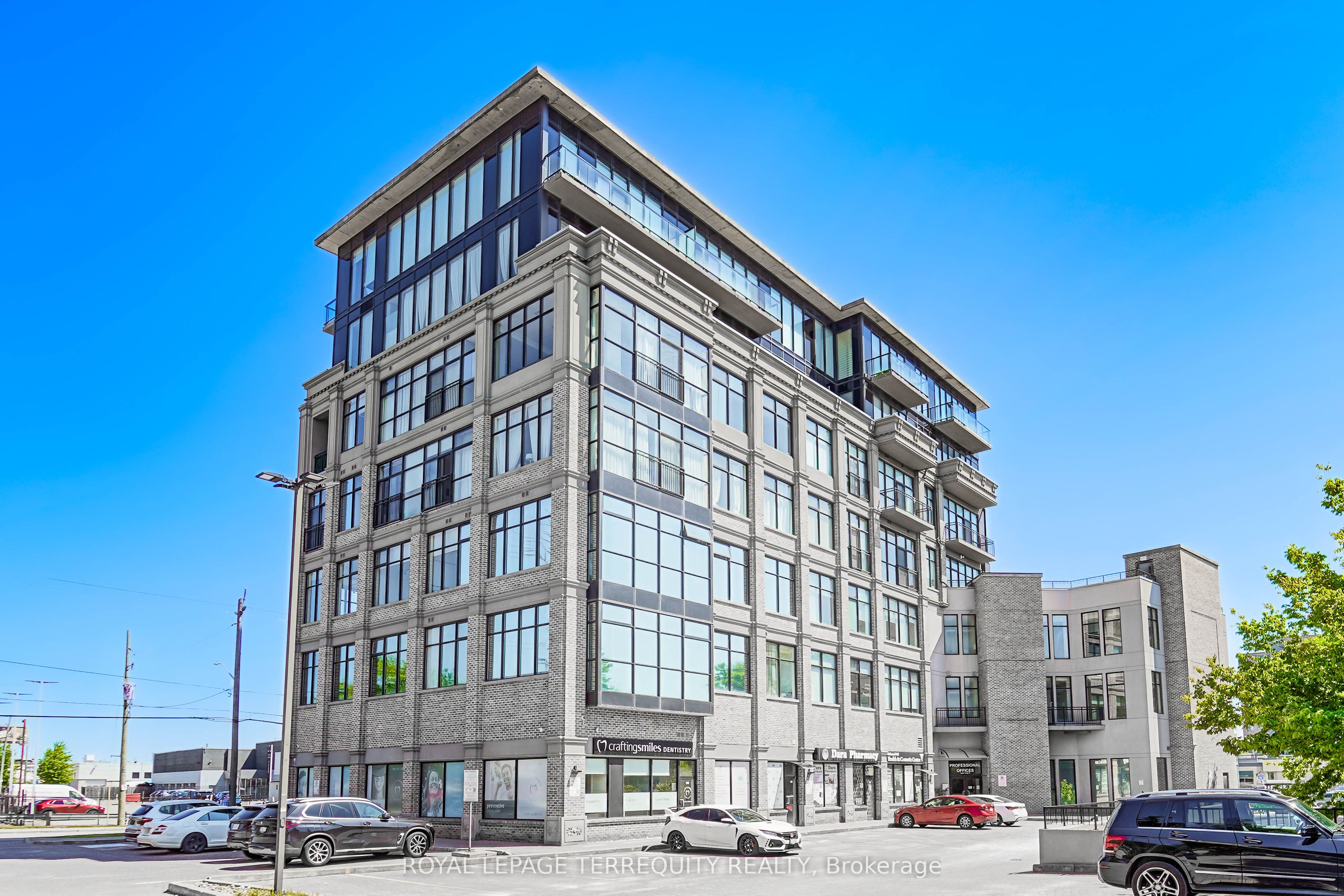 10376 Yonge Street 601 Property Photo 1