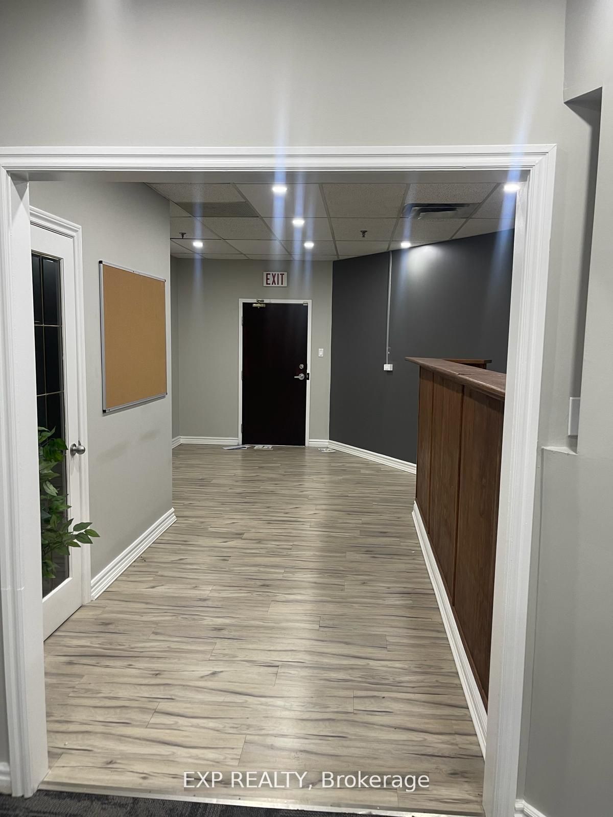 #17 - 4370 Steeles Avenue Property Photo 2