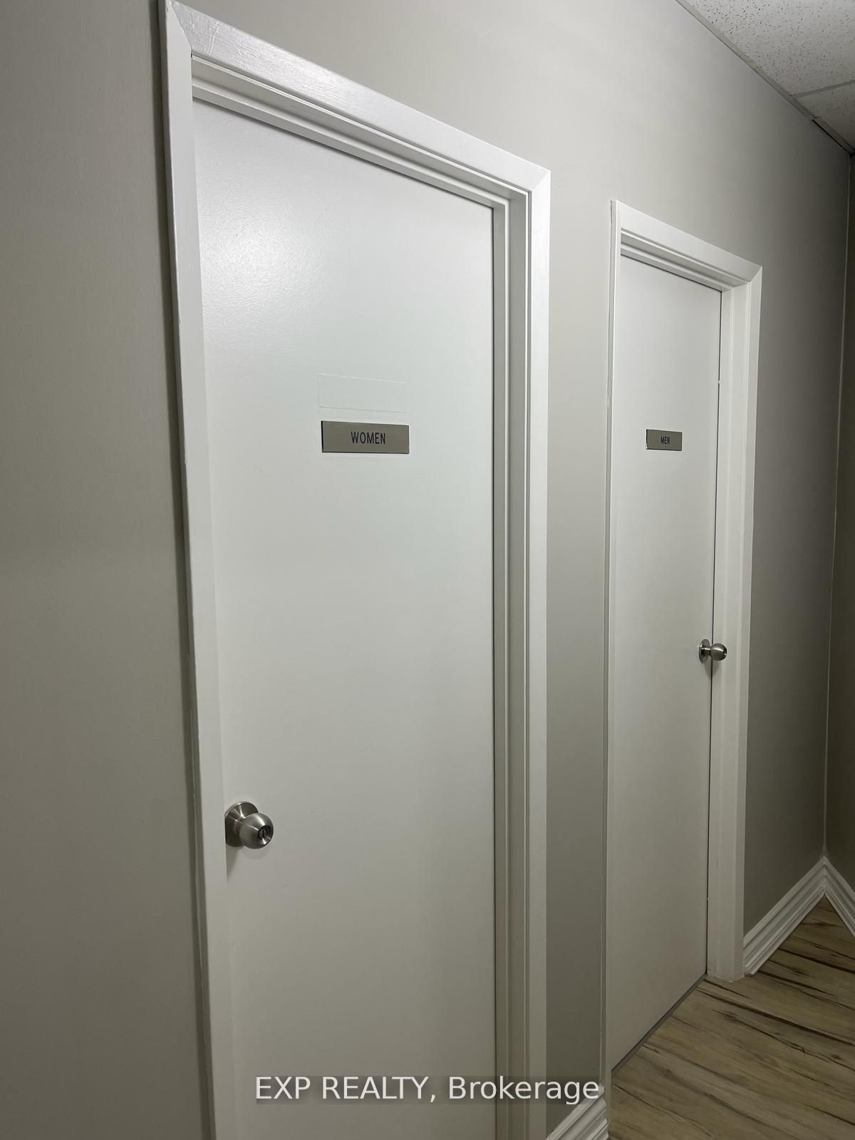 #17 - 4370 Steeles Avenue Property Photo 9