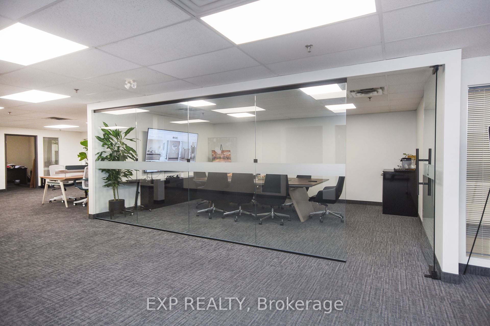 60 Granton Drive 103 Office Q Property Photo 10