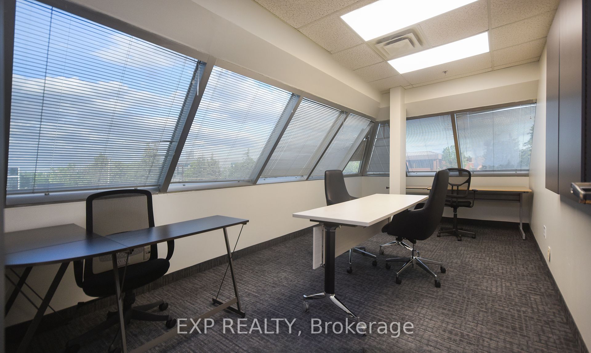 60 Granton Drive 103 Office Q Property Photo 21