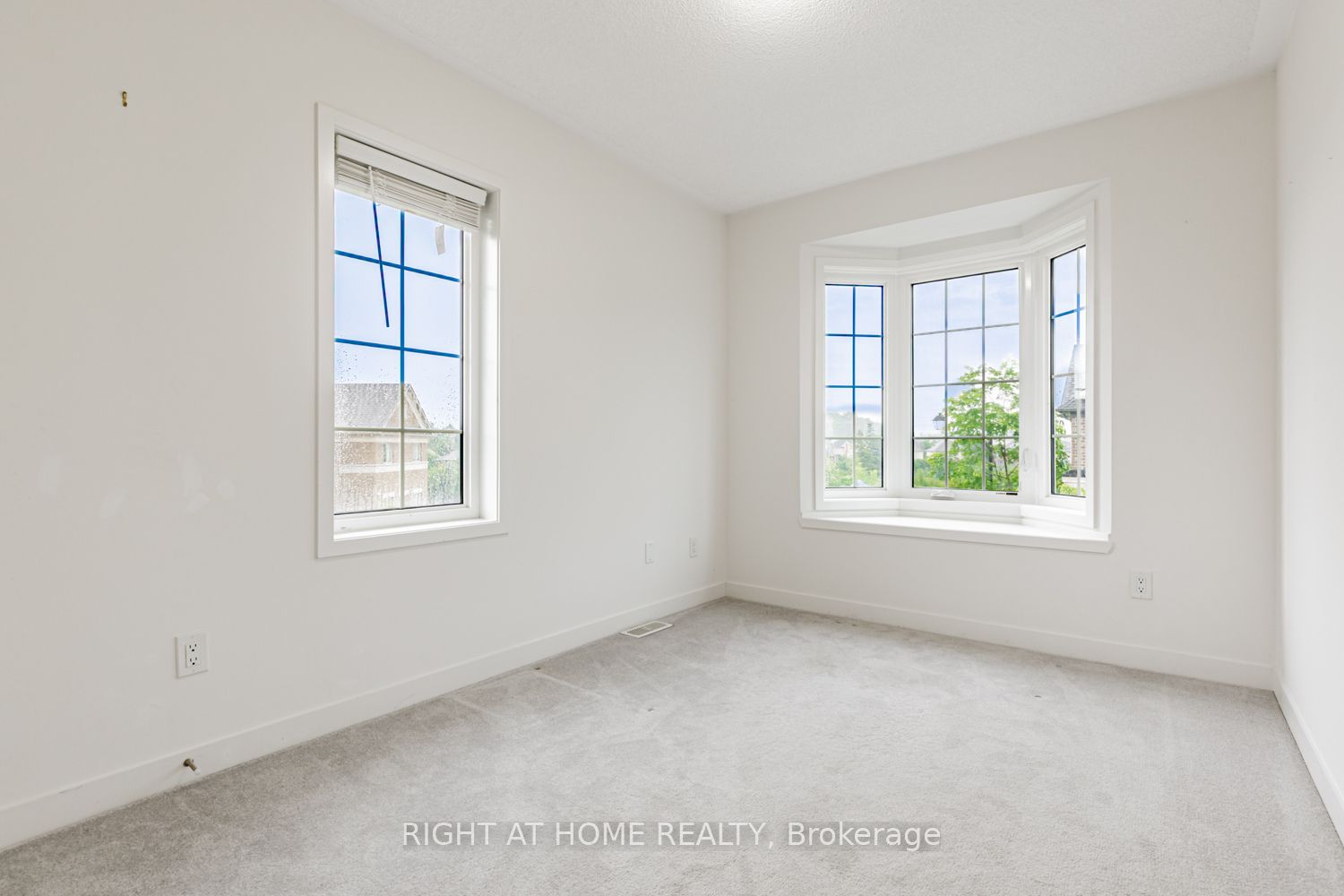 115 Knott End Crescent Property Photo 18
