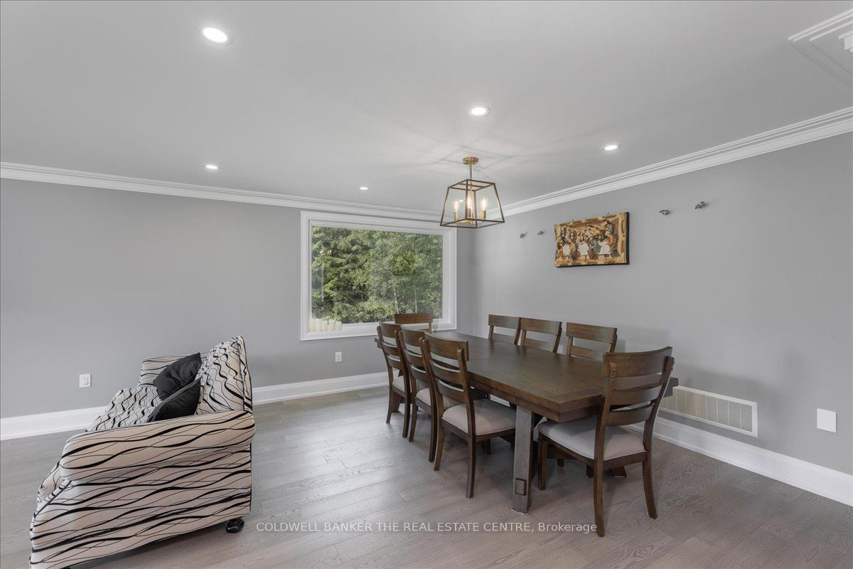 4244 Doane Road E Property Photo 6
