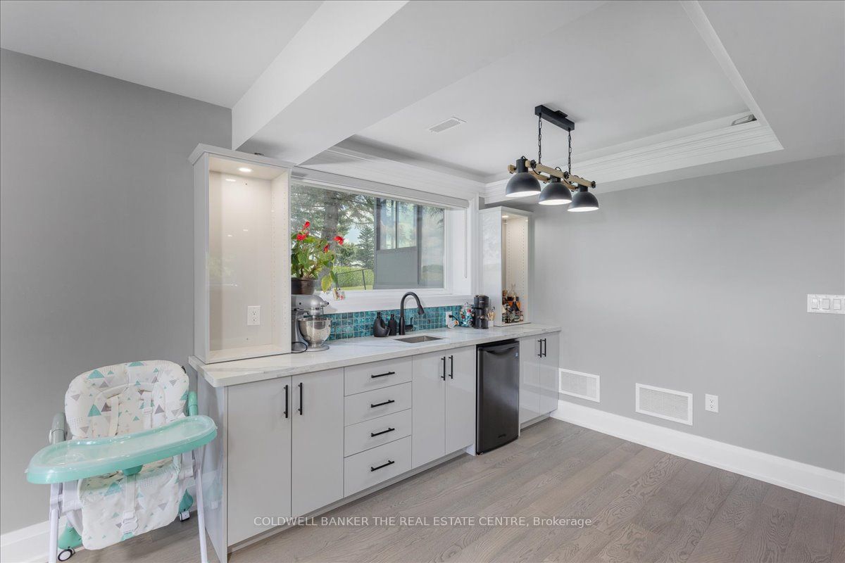 4244 Doane Road E Property Photo 17