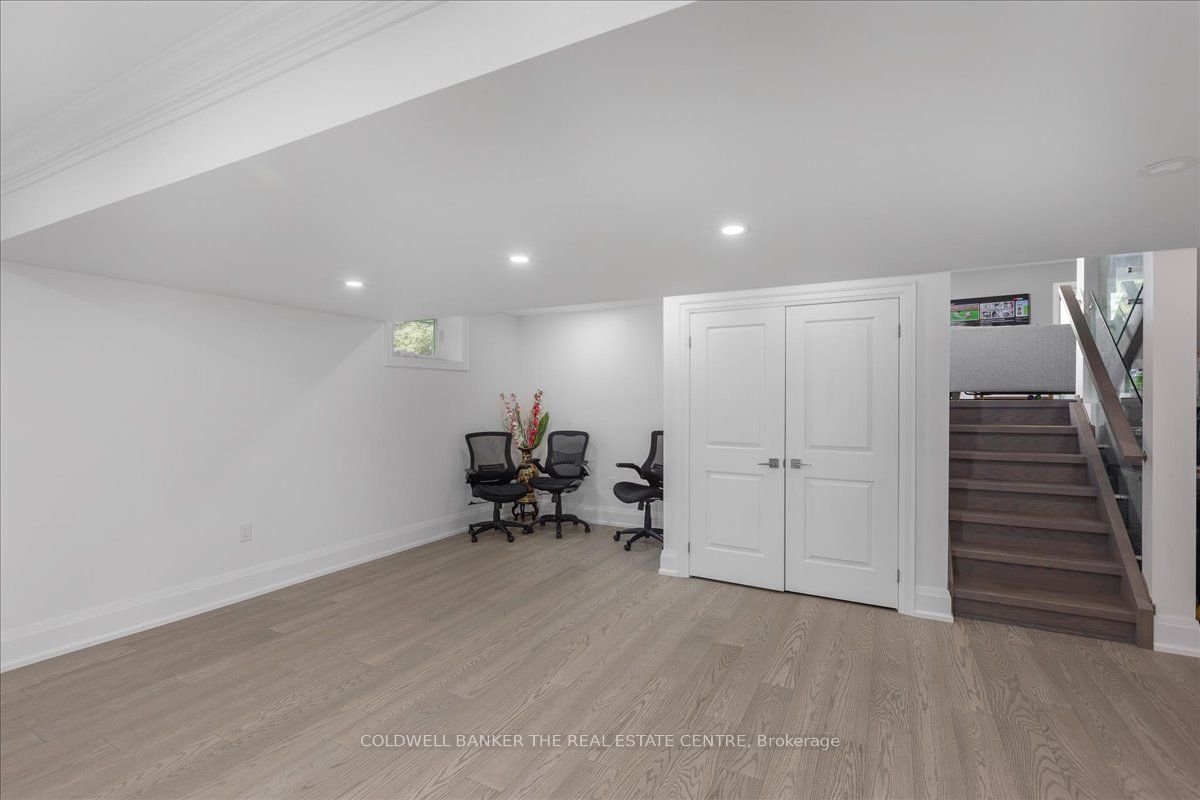 4244 Doane Road E Property Photo 20