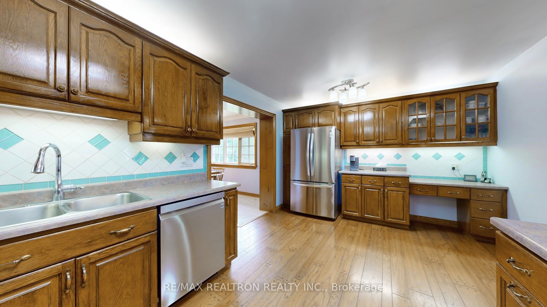 2521 Mt Albert Road Property Photo 9