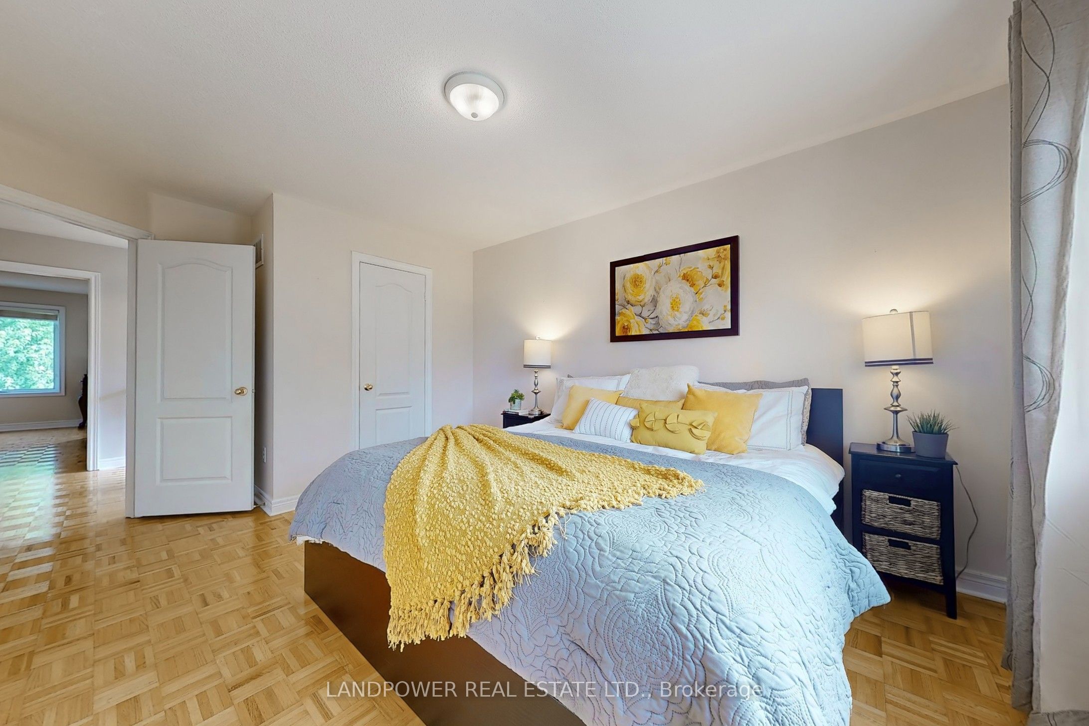 639 Society Crescent Property Photo 23