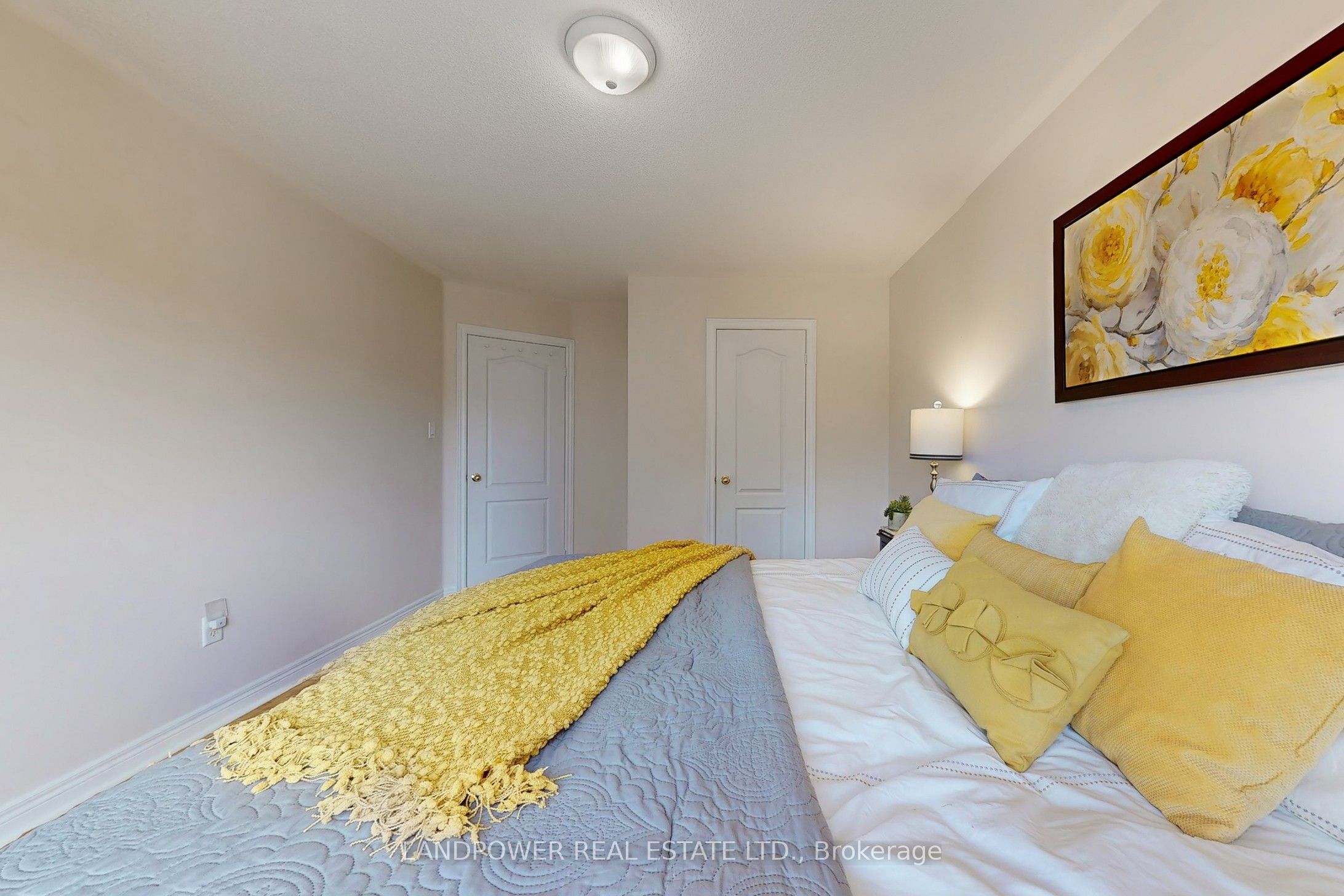 639 Society Crescent Property Photo 24
