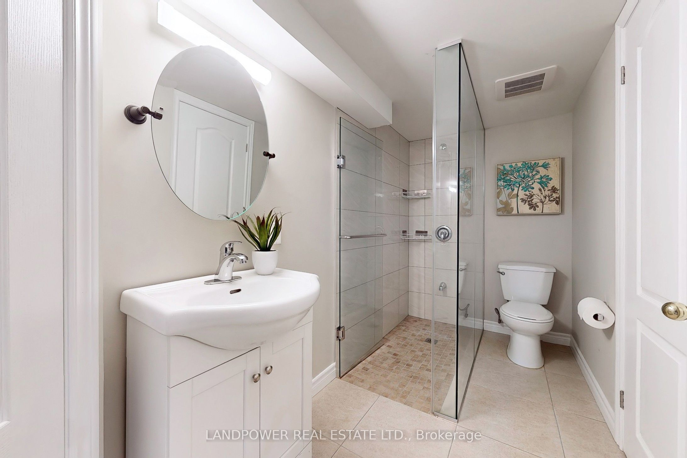 639 Society Crescent Property Photo 41