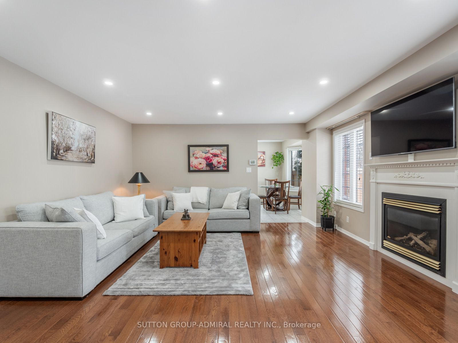 2 Marathon Avenue Property Photo 1