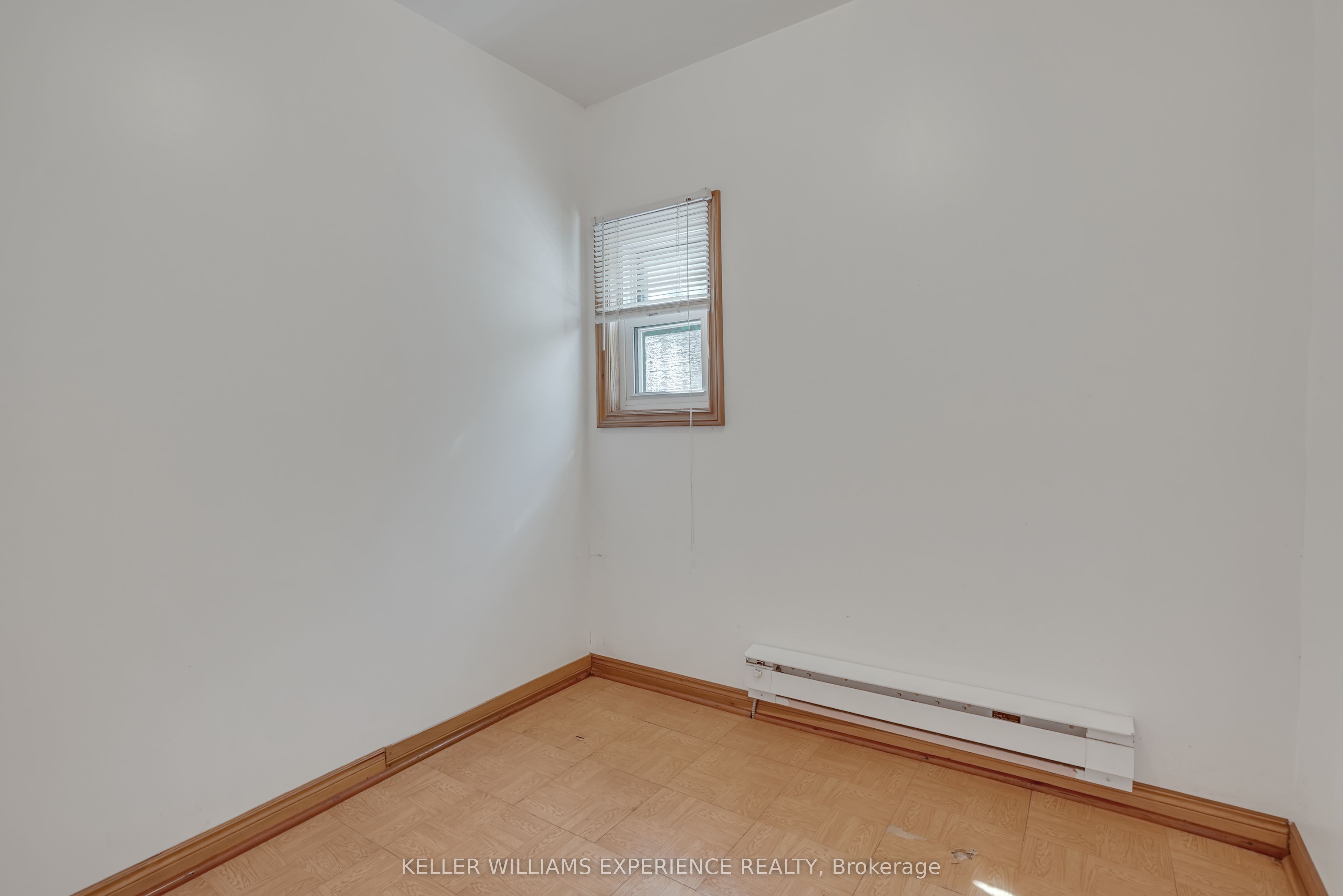 767 Sedore Avenue Property Photo 7