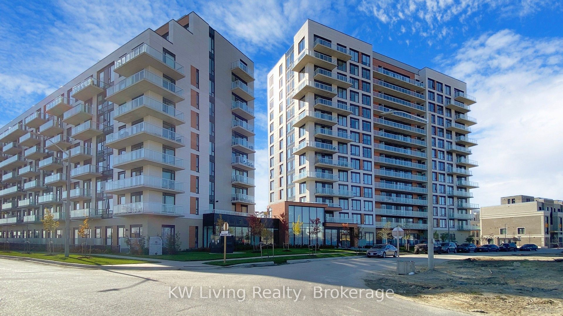#108 - 6 David Eyer Road Property Photo 1