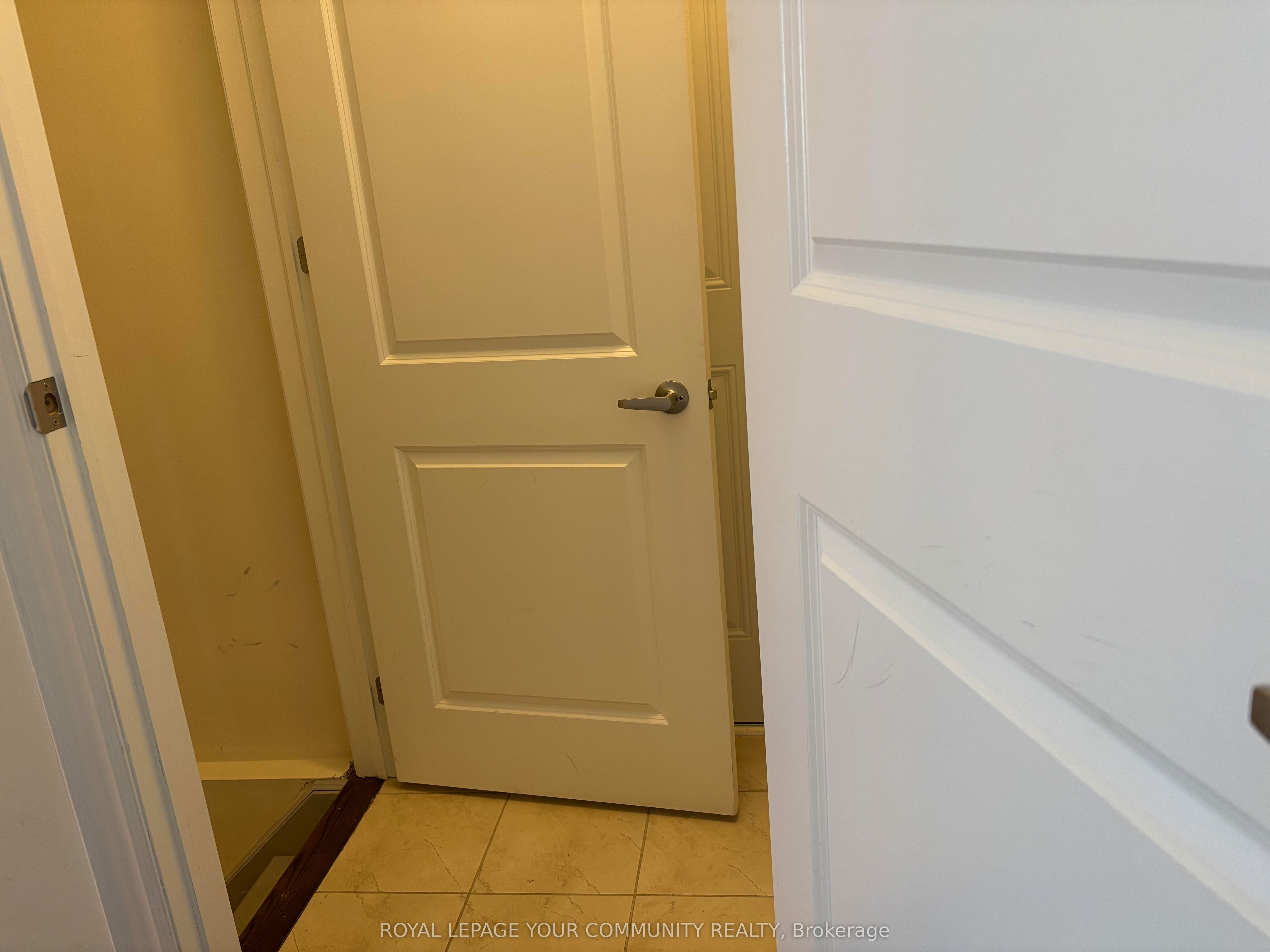 561 Clifford Perry Place Property Photo 34