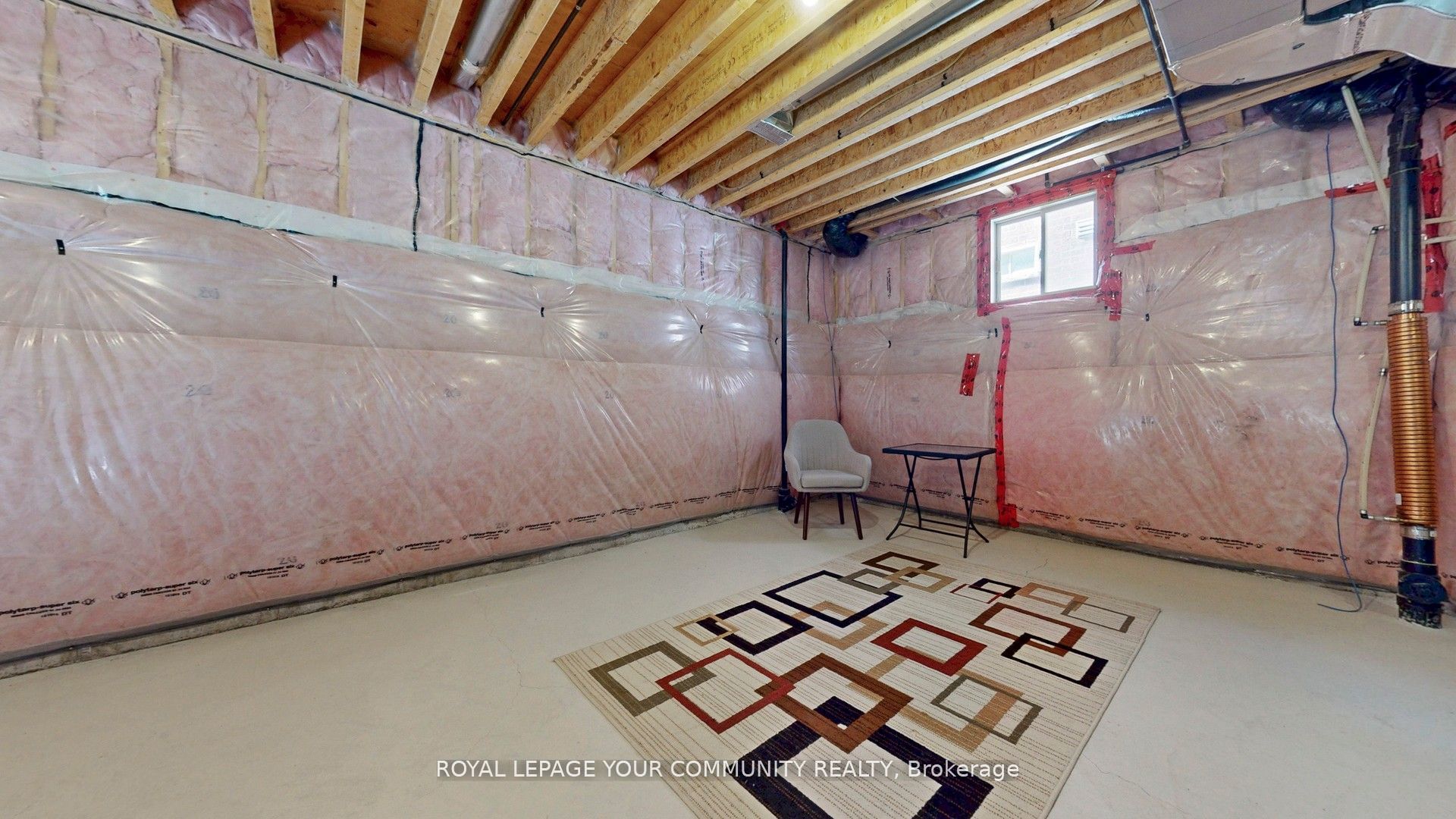 561 Clifford Perry Place Property Photo 35