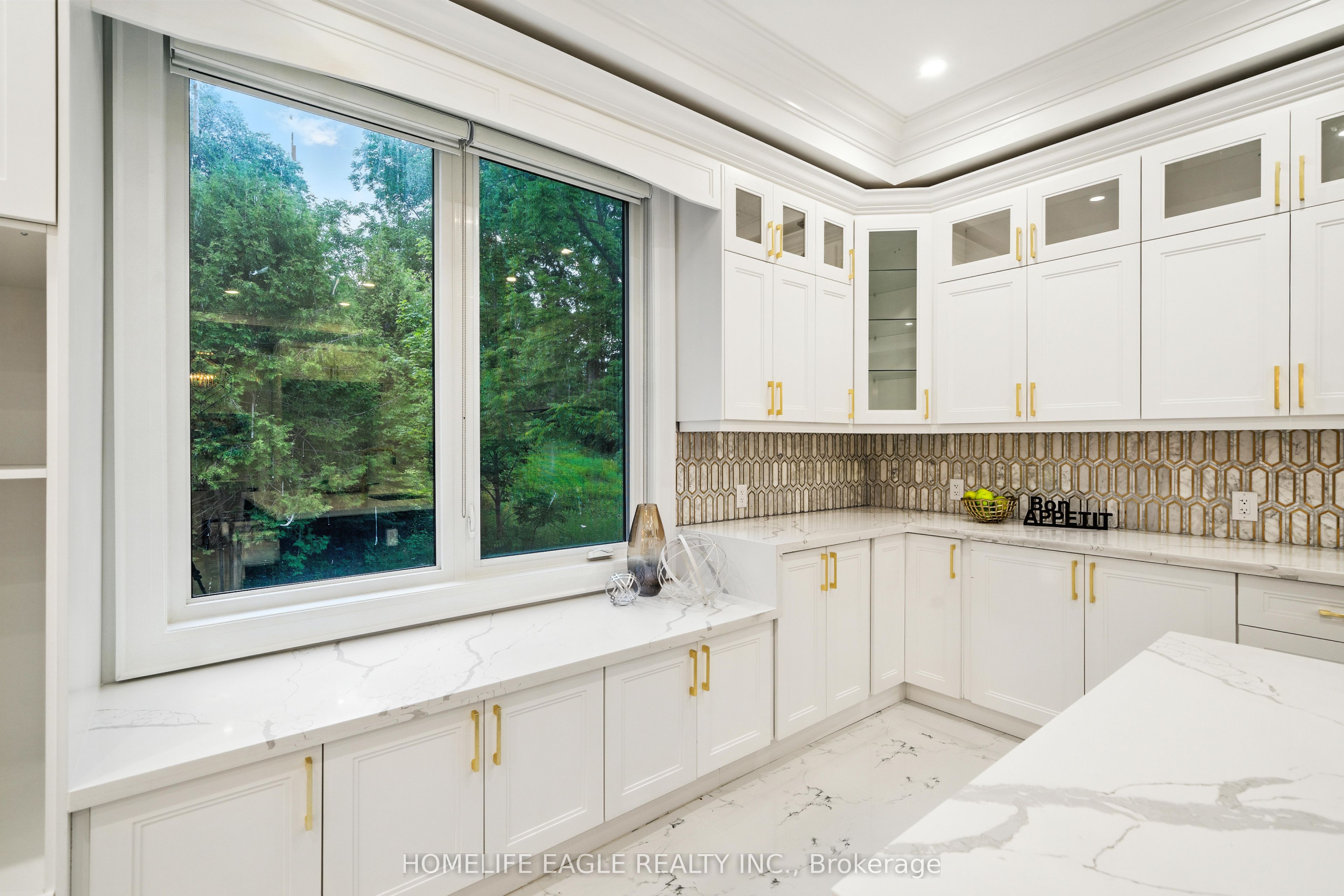 363 Penn Avenue Property Photo 12
