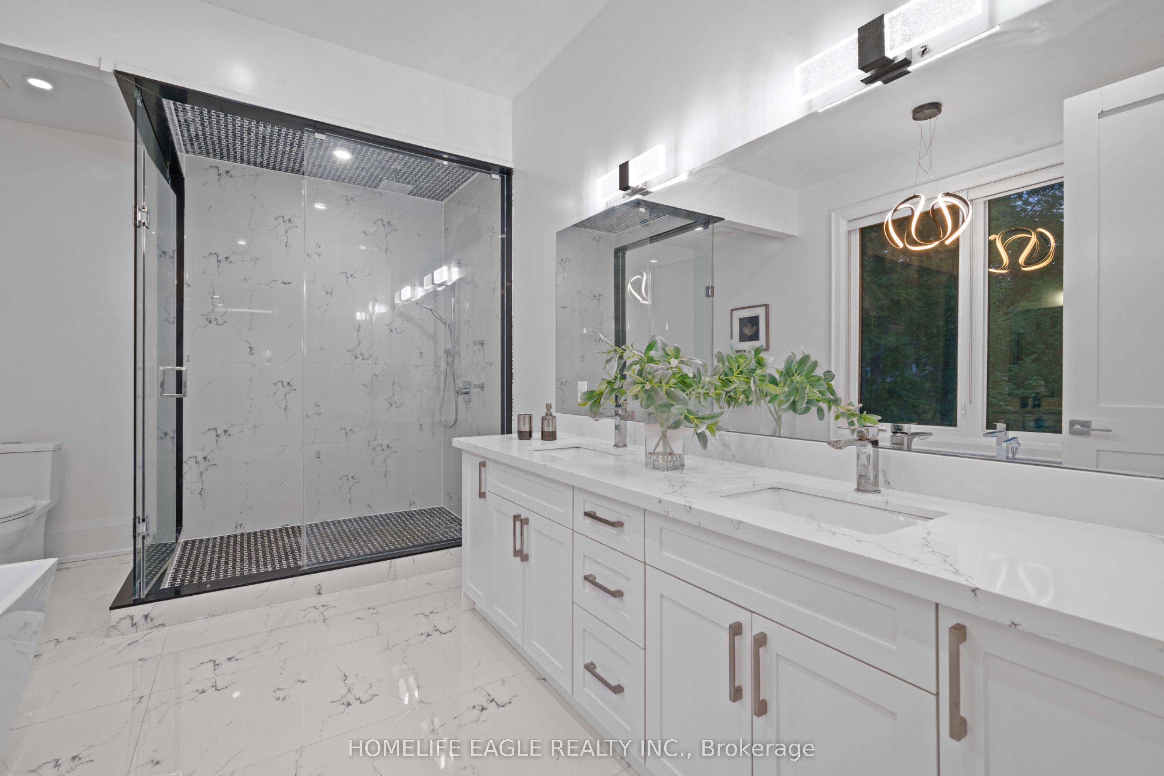 363 Penn Avenue Property Photo 18