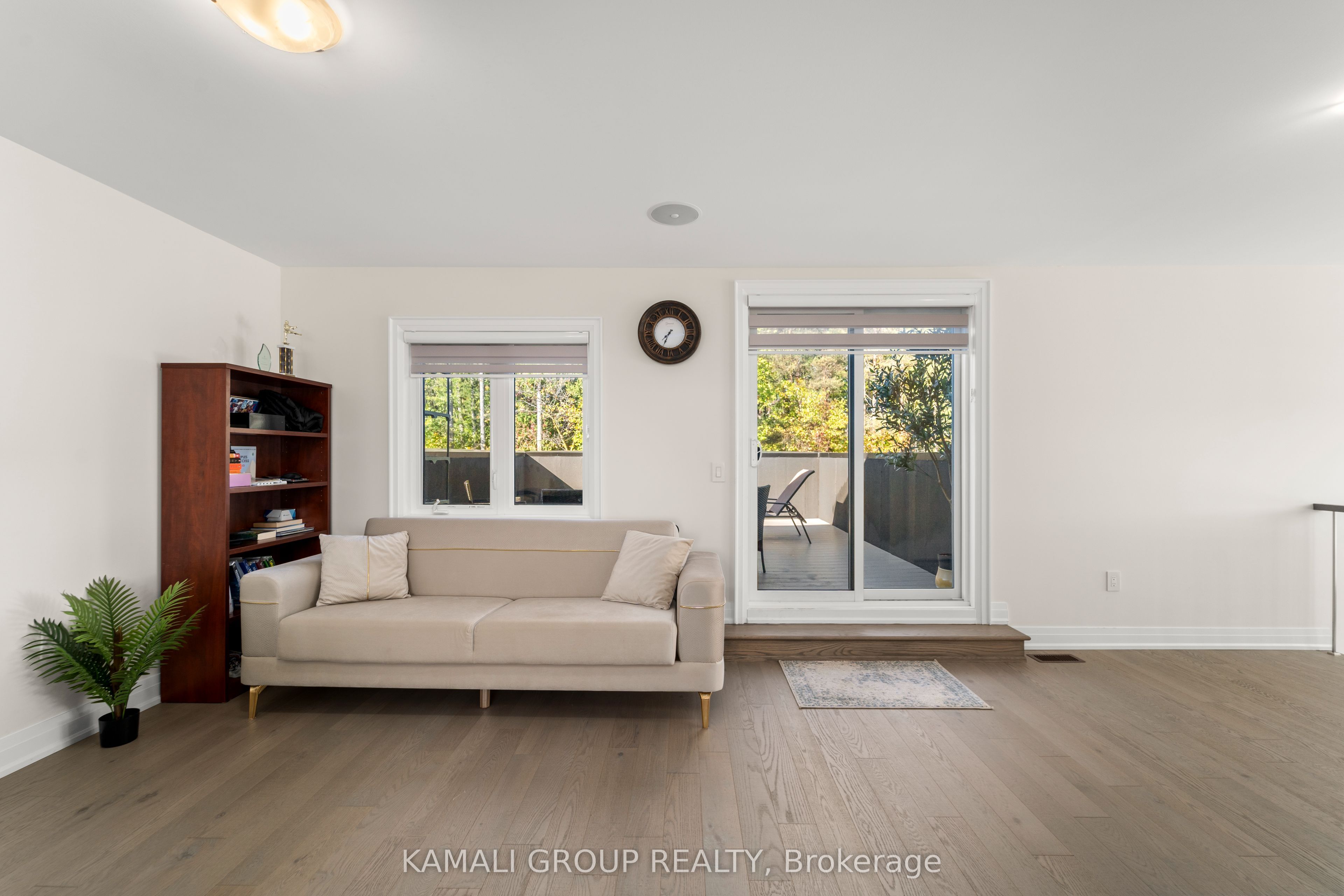 121 Milky Way Drive Property Photo 37