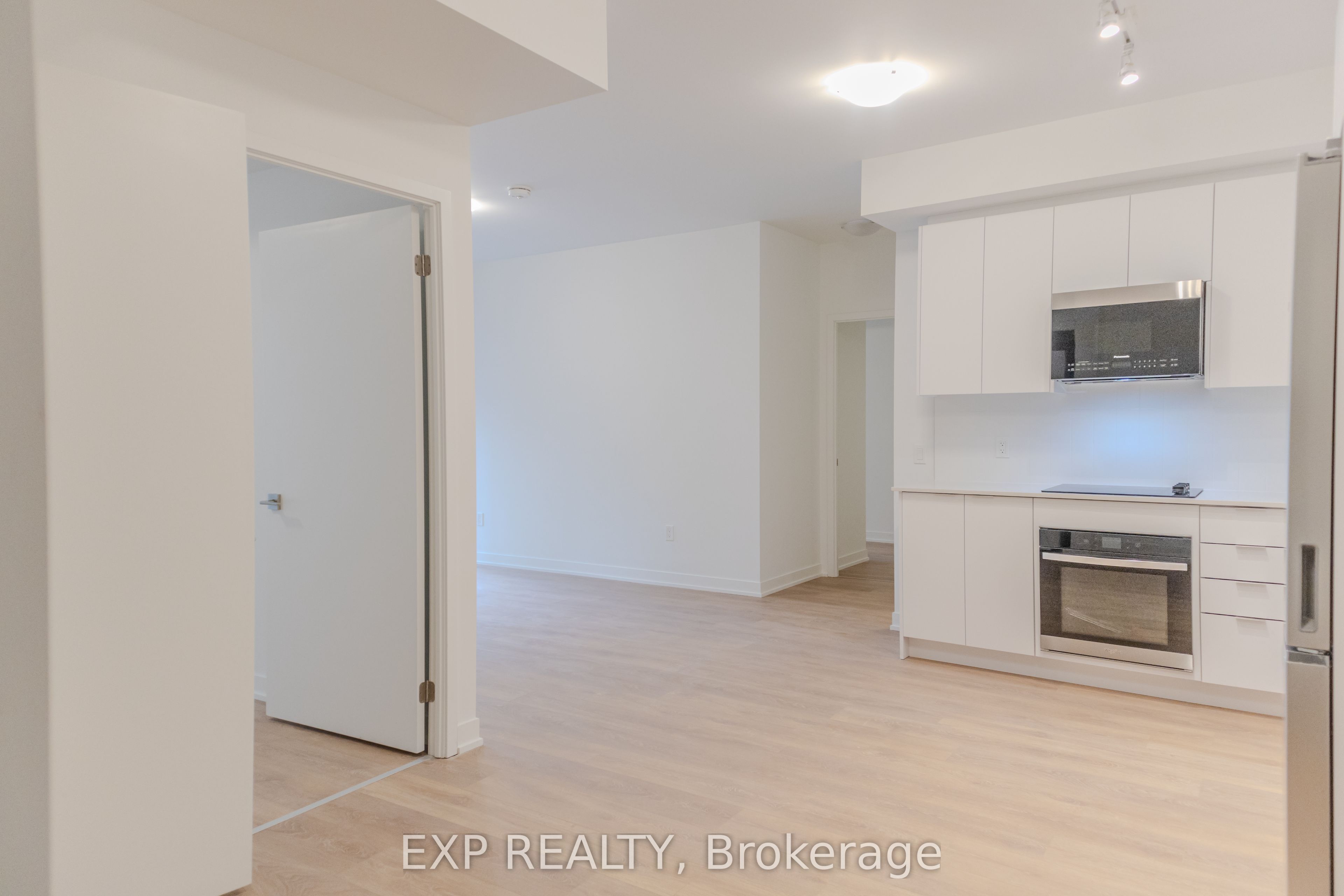 10 Abeja Street 327 Property Photo 1
