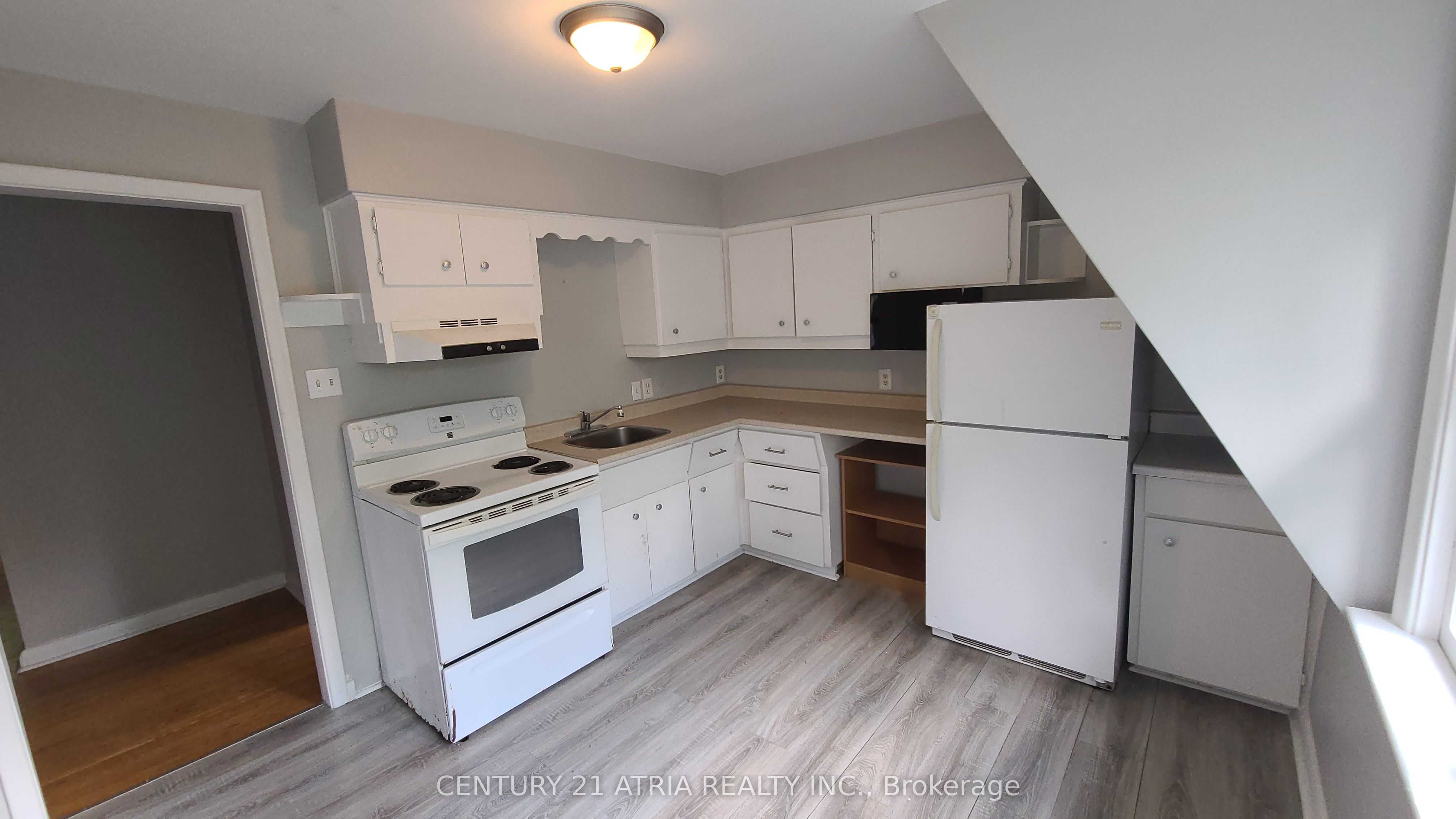 159 Richmond Street Property Photo 7