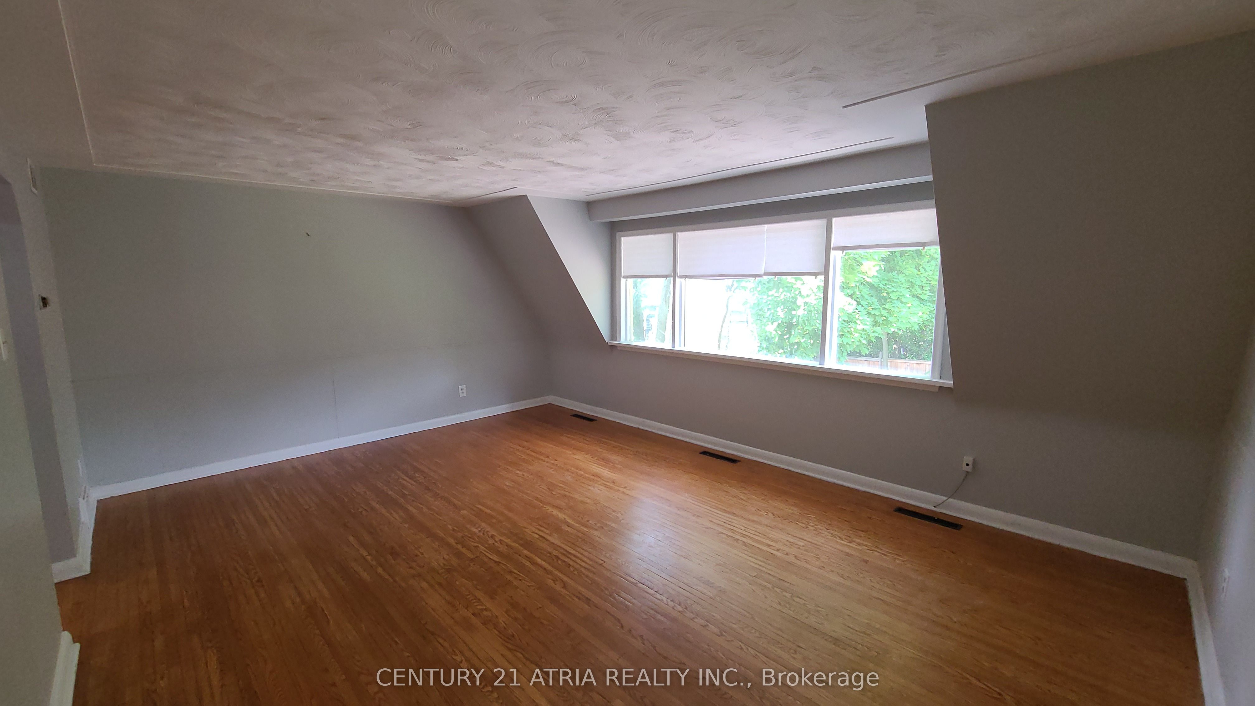 159 Richmond Street Property Photo 8