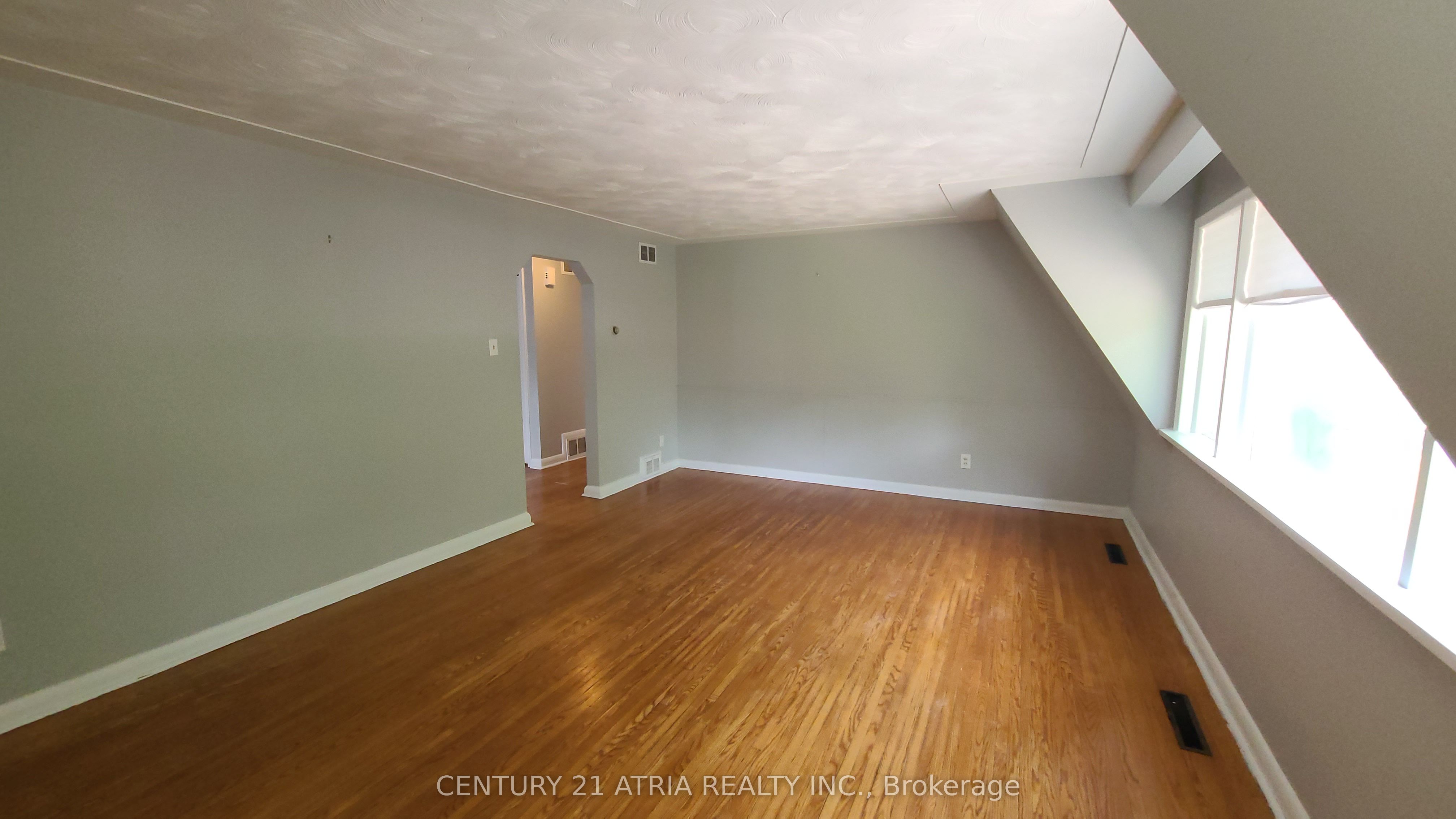 159 Richmond Street Property Photo 9