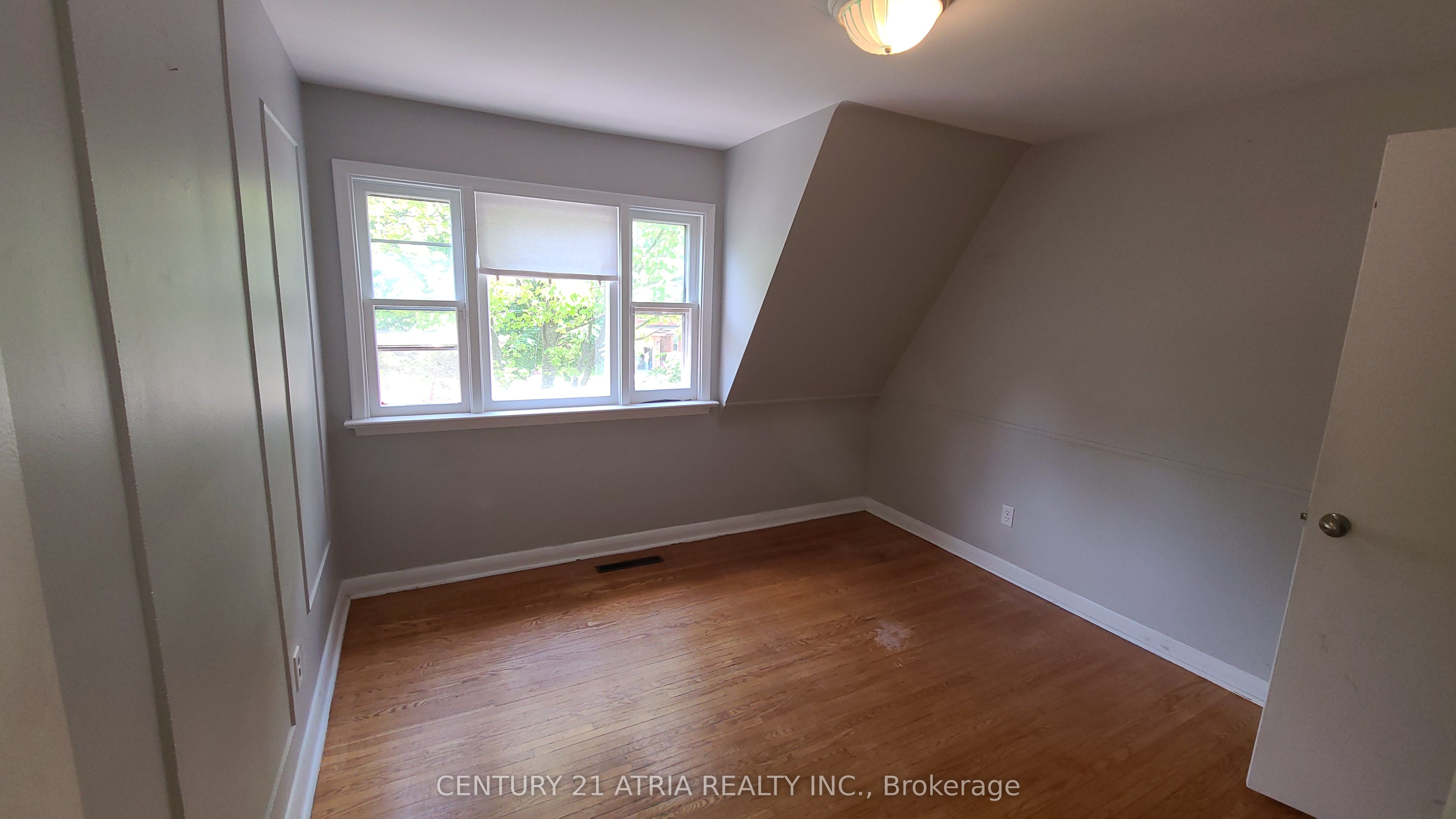 159 Richmond Street Property Photo 11