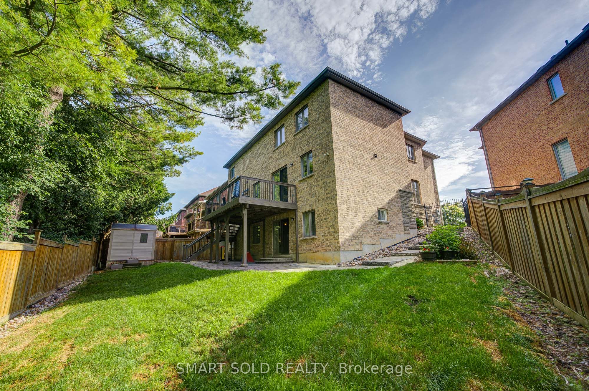 29 Magdalan Crescent Property Photo 42