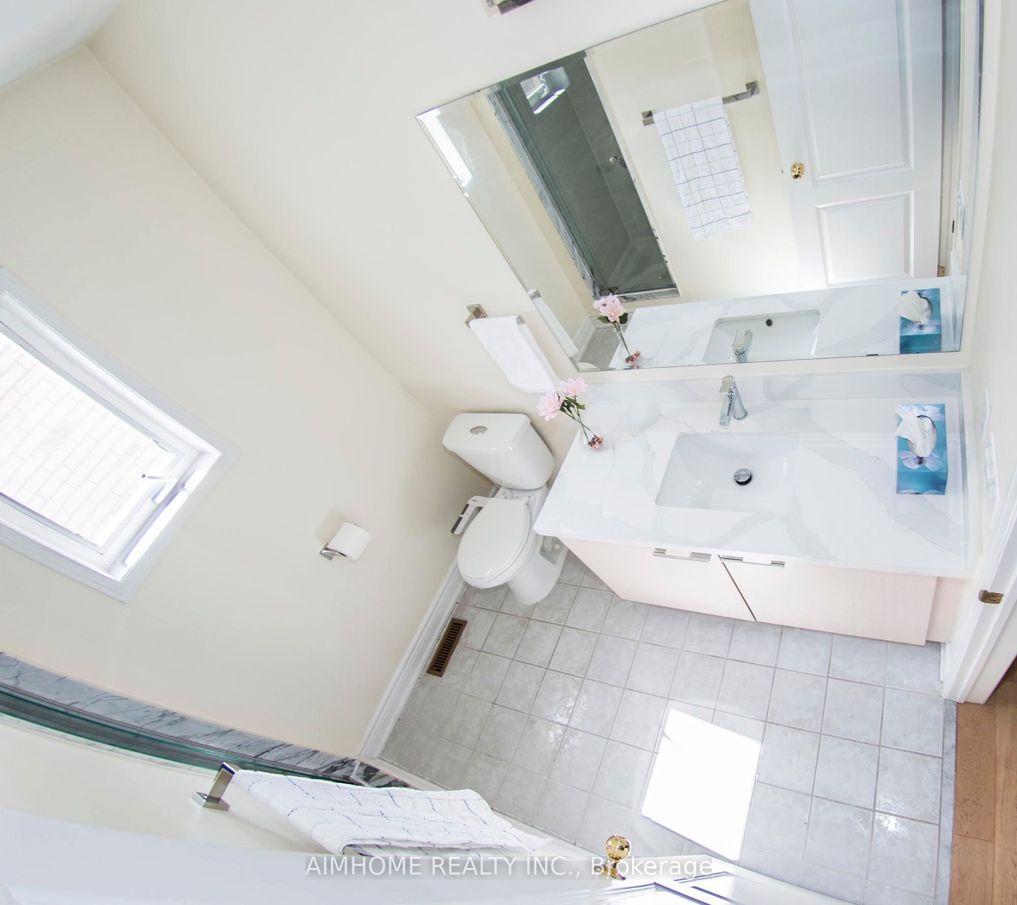 118 Emery Hill Boulevard Property Photo 10