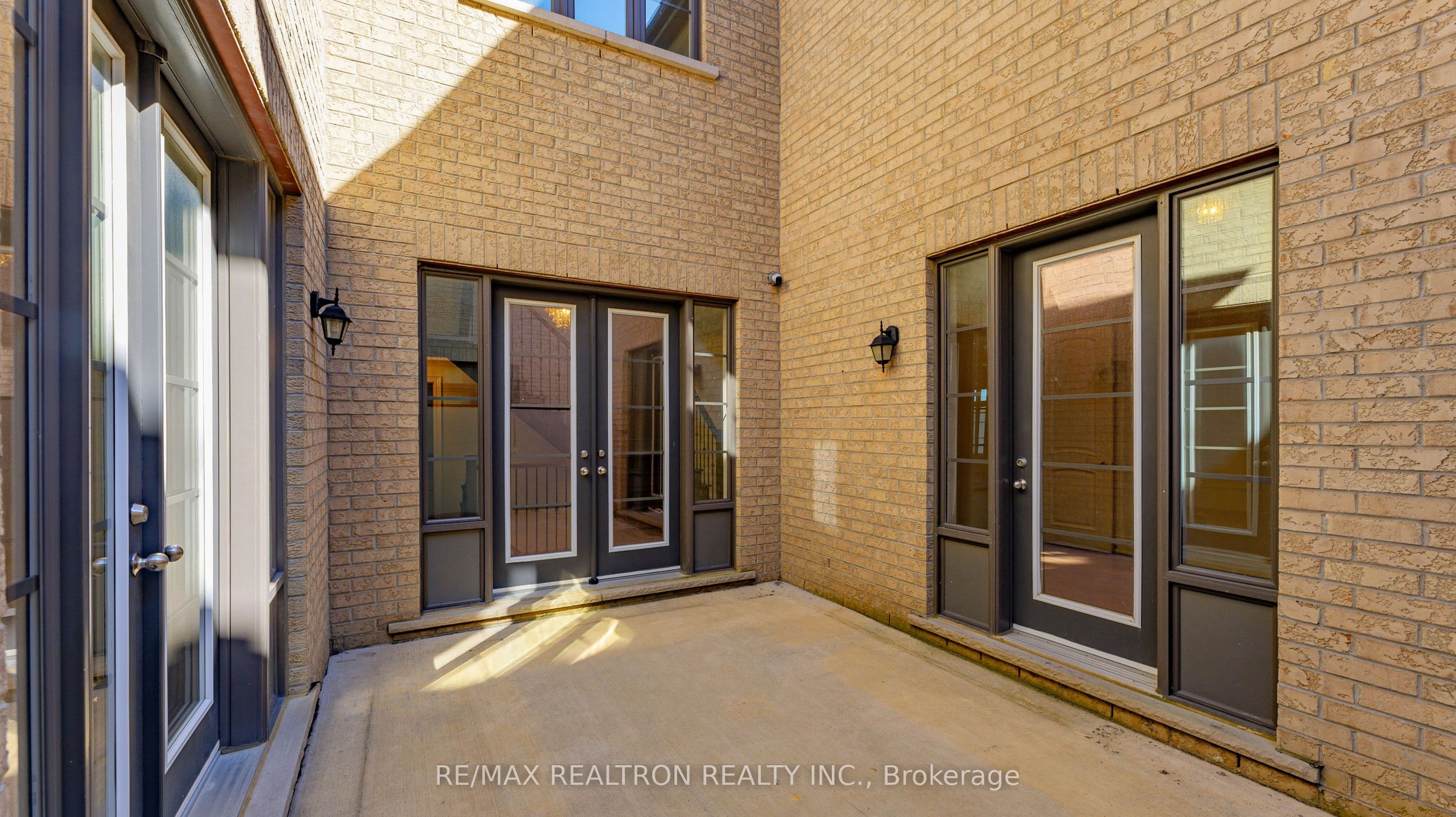 52 Rolling Green Court Property Photo 41