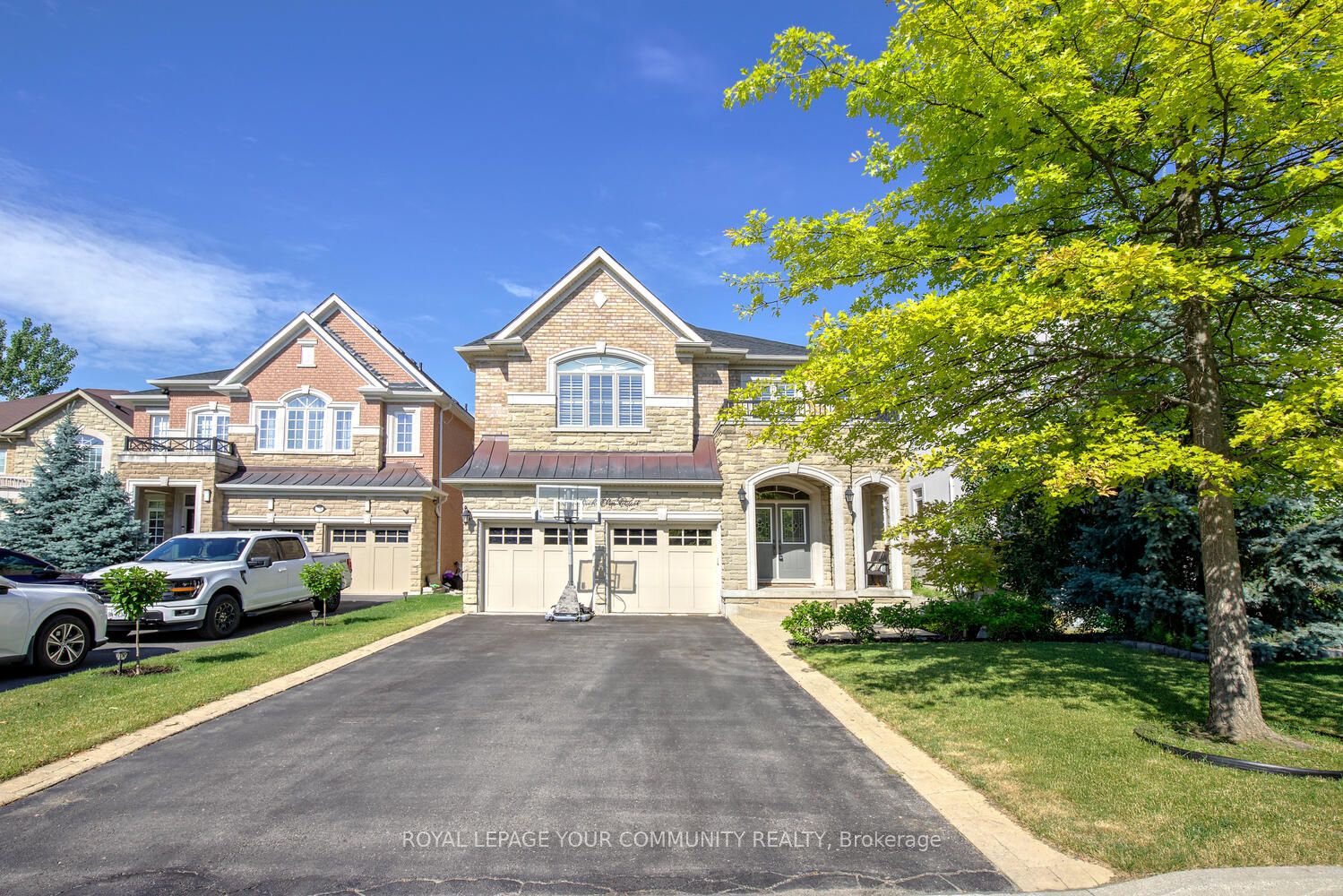 24 Rock Elm Court Property Photo 1
