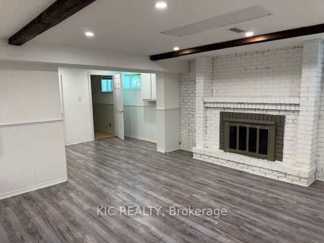 105 S Yongehurst Road Property Photo 6