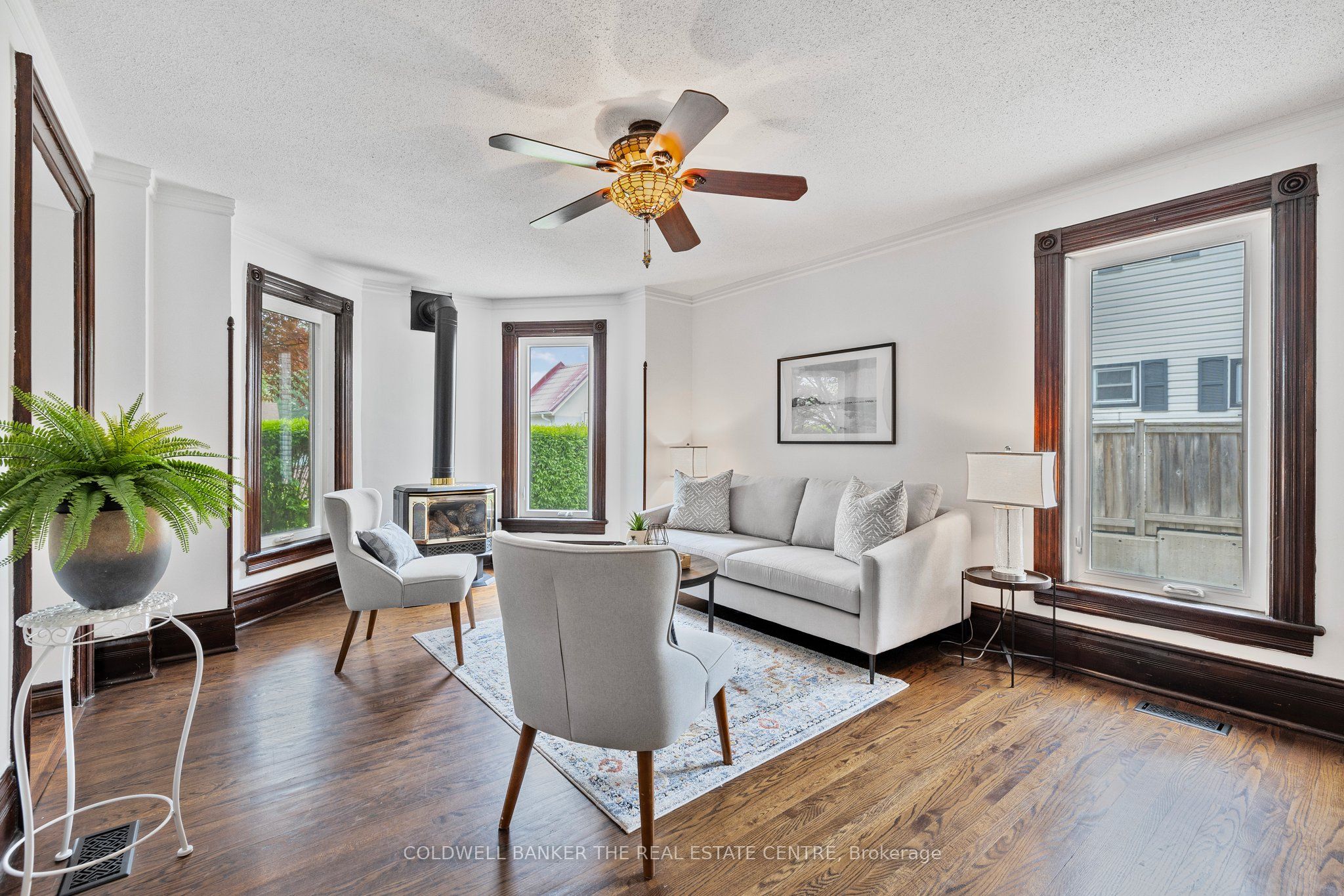 411 Millard Avenue Property Photo 8