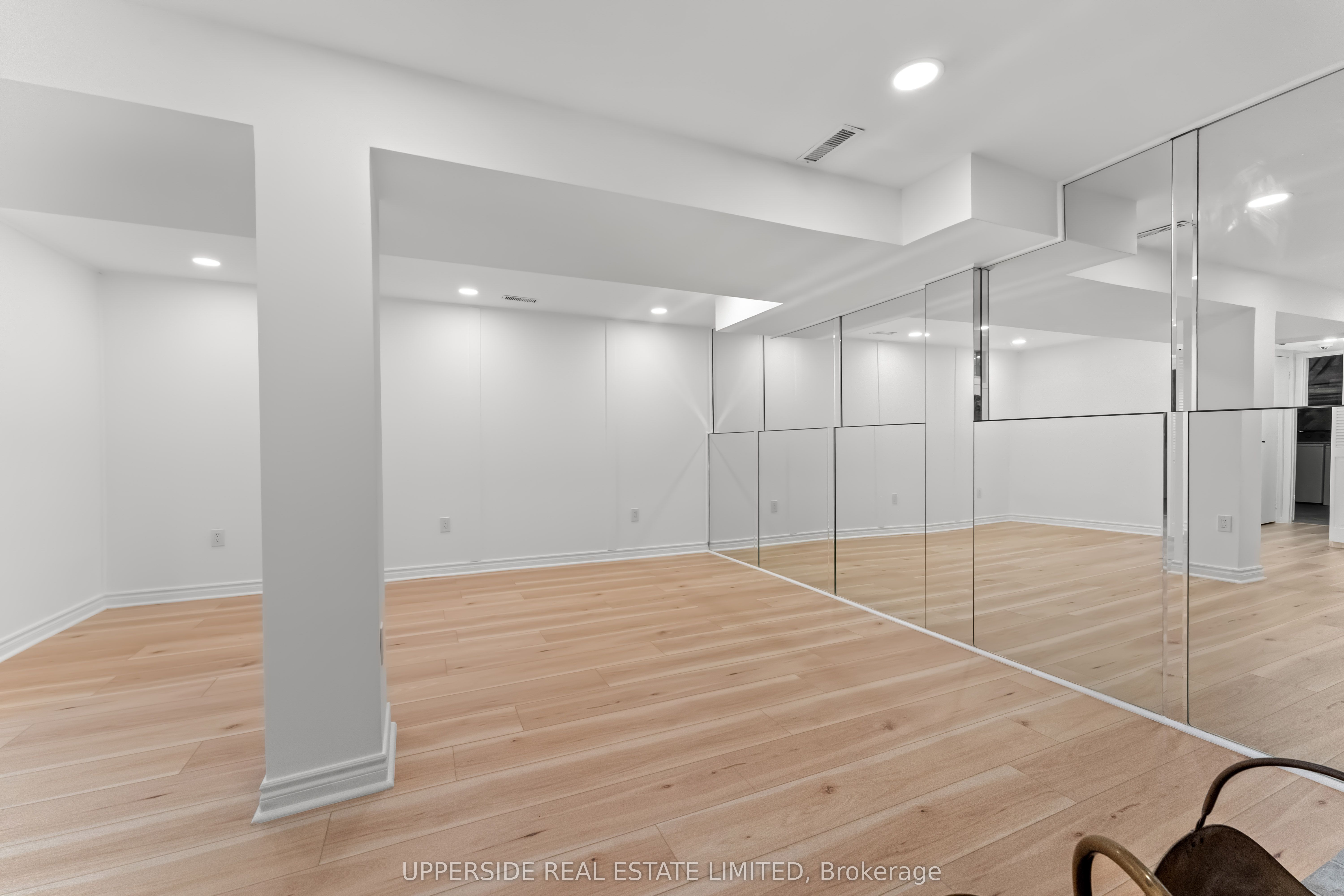 55 Thornbury Circle Property Photo 30
